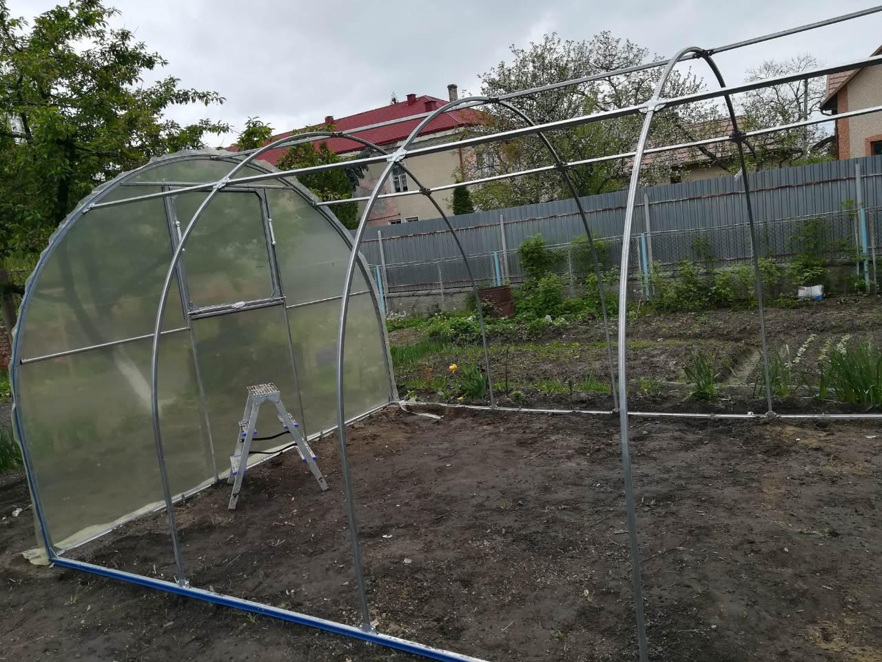 Теплиця Західна-4 Зигзаг профіль 3х4х2 м з плівкою 150 мкм - фото 7 Теплиця Західна-4 Зигзаг профіль 3х4х2 м з плівкою 150 мкм - фото 7