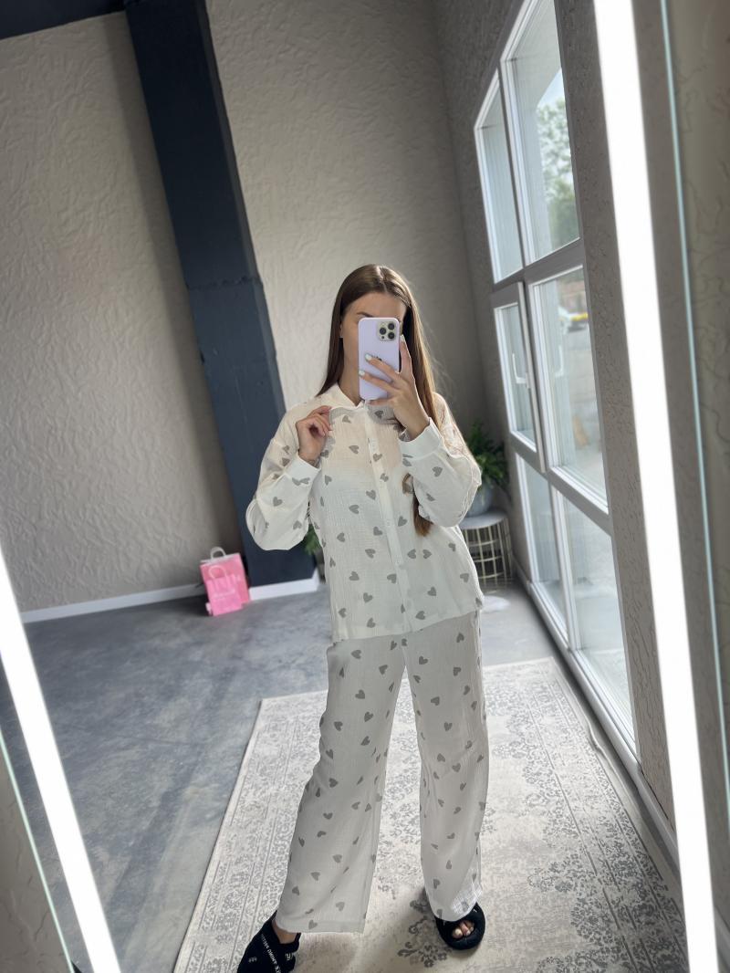 Піжама жіноча муслінова Сірі сердечка S (MR26747770) - фото 1 Піжама жіноча муслінова Сірі сердечка S (MR26747770) - фото 1