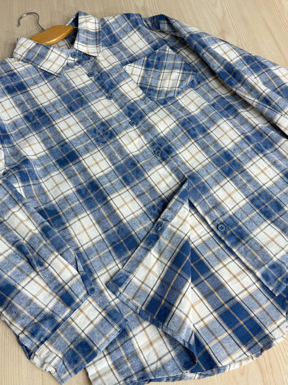 Сорочка жіноча YZY 7765 в клітинку оверсайз широка варена OS Блакитний (4920) - фото 4 Сорочка жіноча YZY 7765 в клітинку оверсайз широка варена OS Блакитний (4920) - фото 4