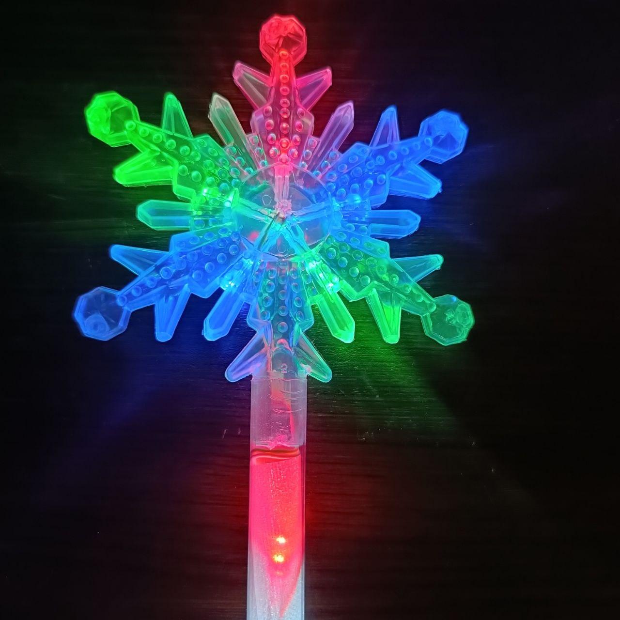 Чарівна паличка Сніжинка світиться Зелений (2816678871) - фото 3