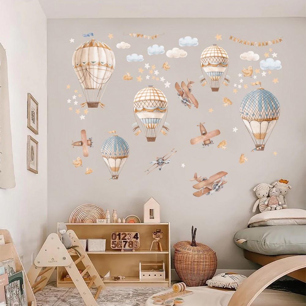 Наклейки виниловые интерьерные на стену LIPKO Воздушные шары монохром М (614)