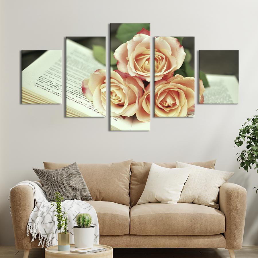 Картина на холсте Букет бежевых роз на книге 187x94 см (946-52)