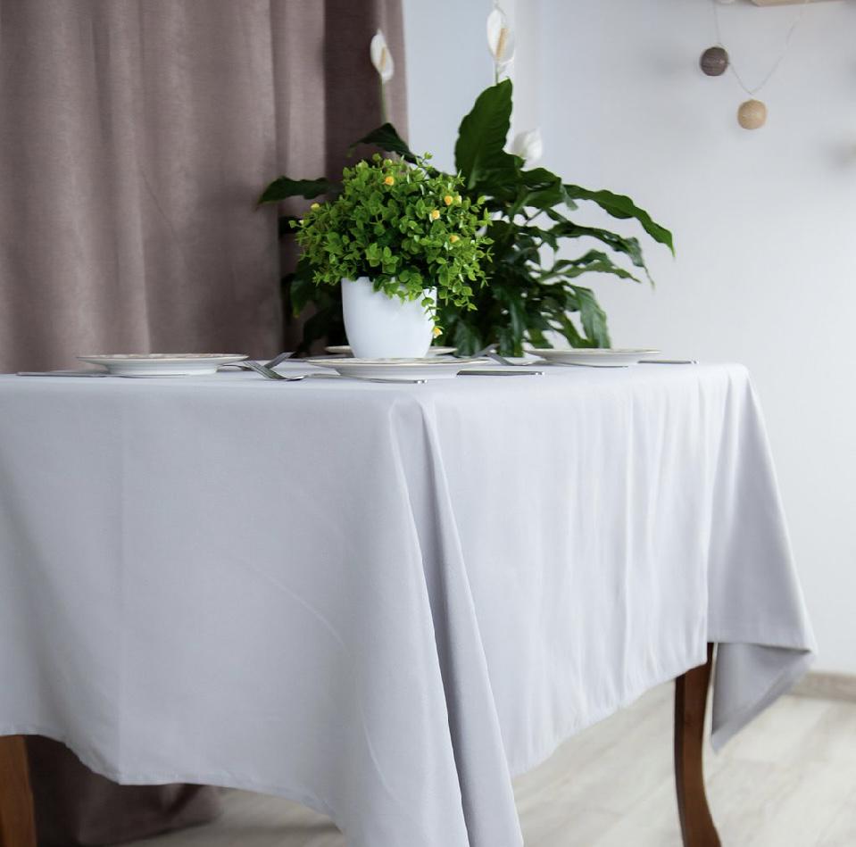 Скатертина водовідштовхуюча 150x150 см Сірий