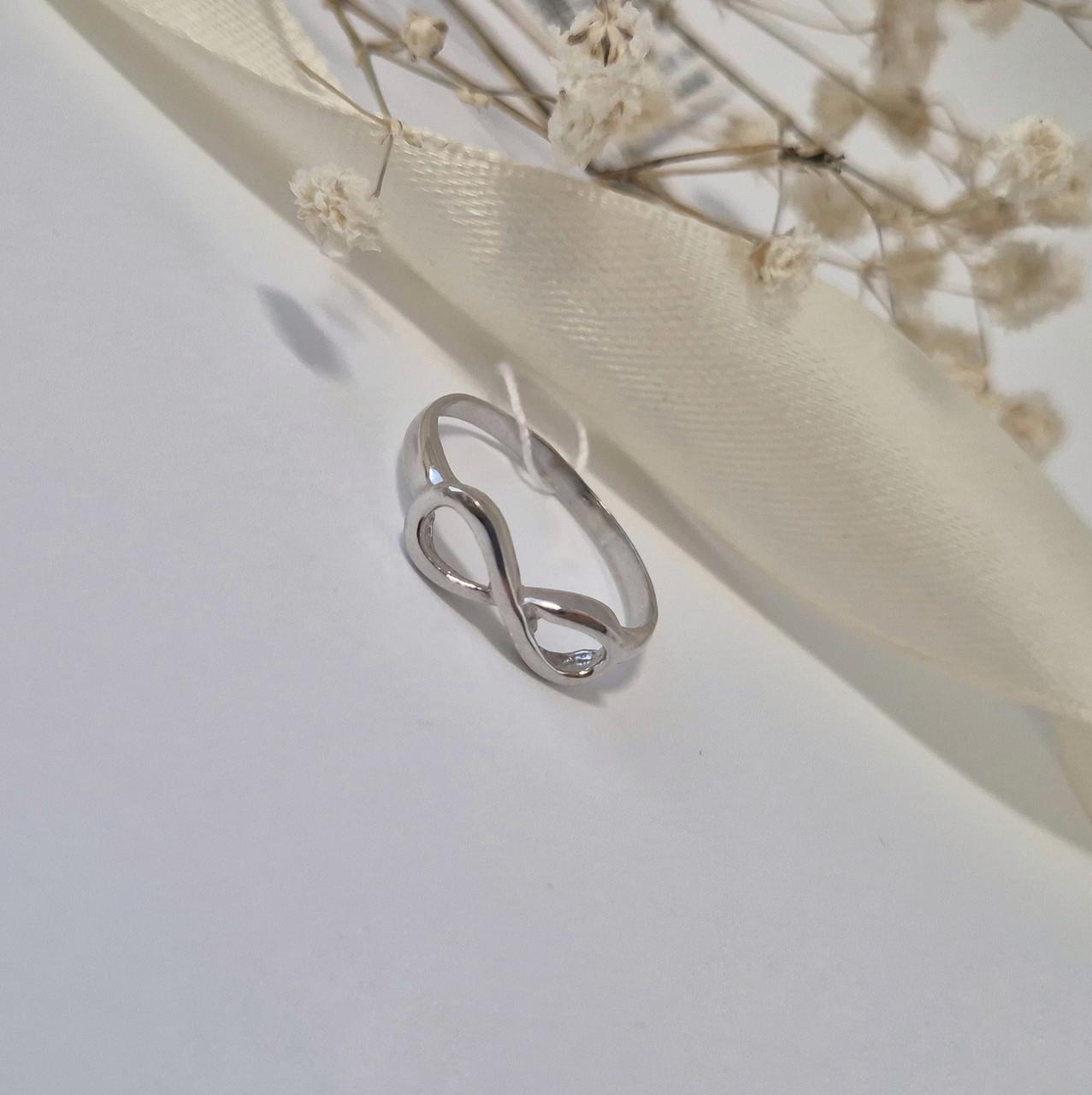 Кольцо без камней бесконечность серебро 925 пробы родированное 1,25 г р. 18,5 (1218r)