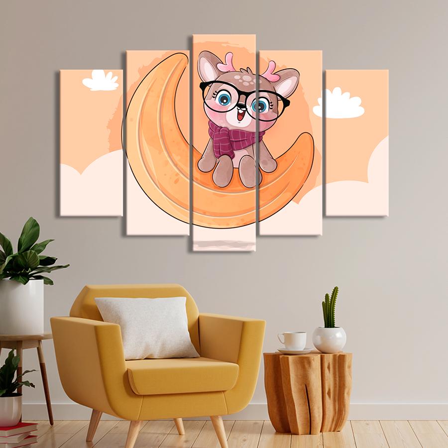 Картина в детскую комнату Маленький олень в шарфике и очках на луне 137x85 см (A1402-5)