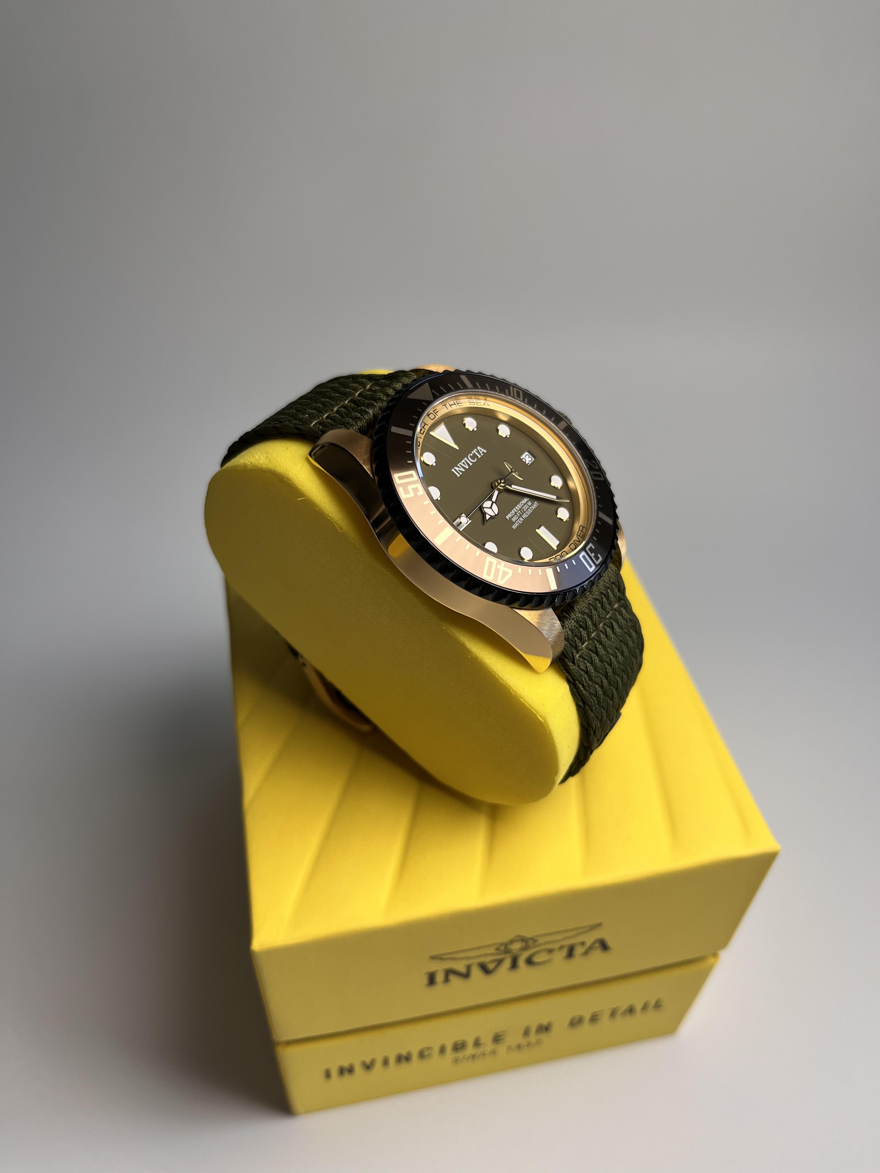 Часы спортивные Invicta 38240 Pro Diver (15190464) - фото 4 Часы спортивные Invicta 38240 Pro Diver (15190464) - фото 4