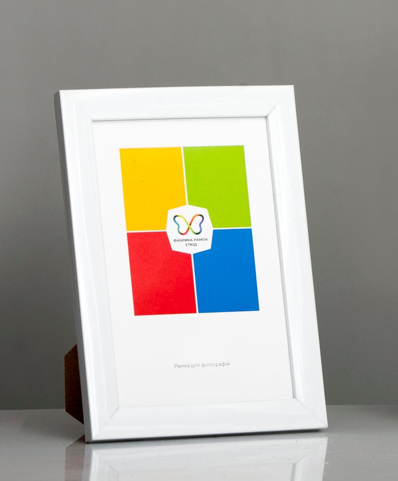 Фоторамка пластиковая 10х15 А6 со стеклом Белое дерево (Багет 1611-54)