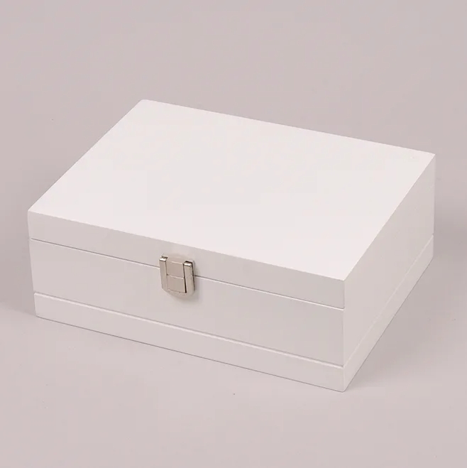 Шкатулка для біжутерії Flora Білий (26746)