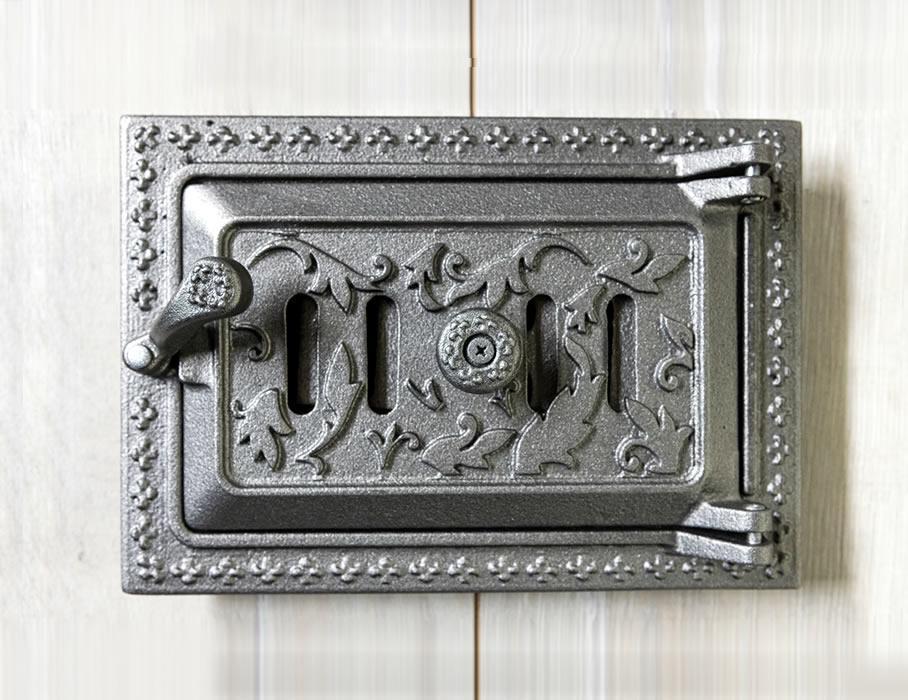 Дверца поддувальная KHLP Дубок 260х180 мм из чугуна