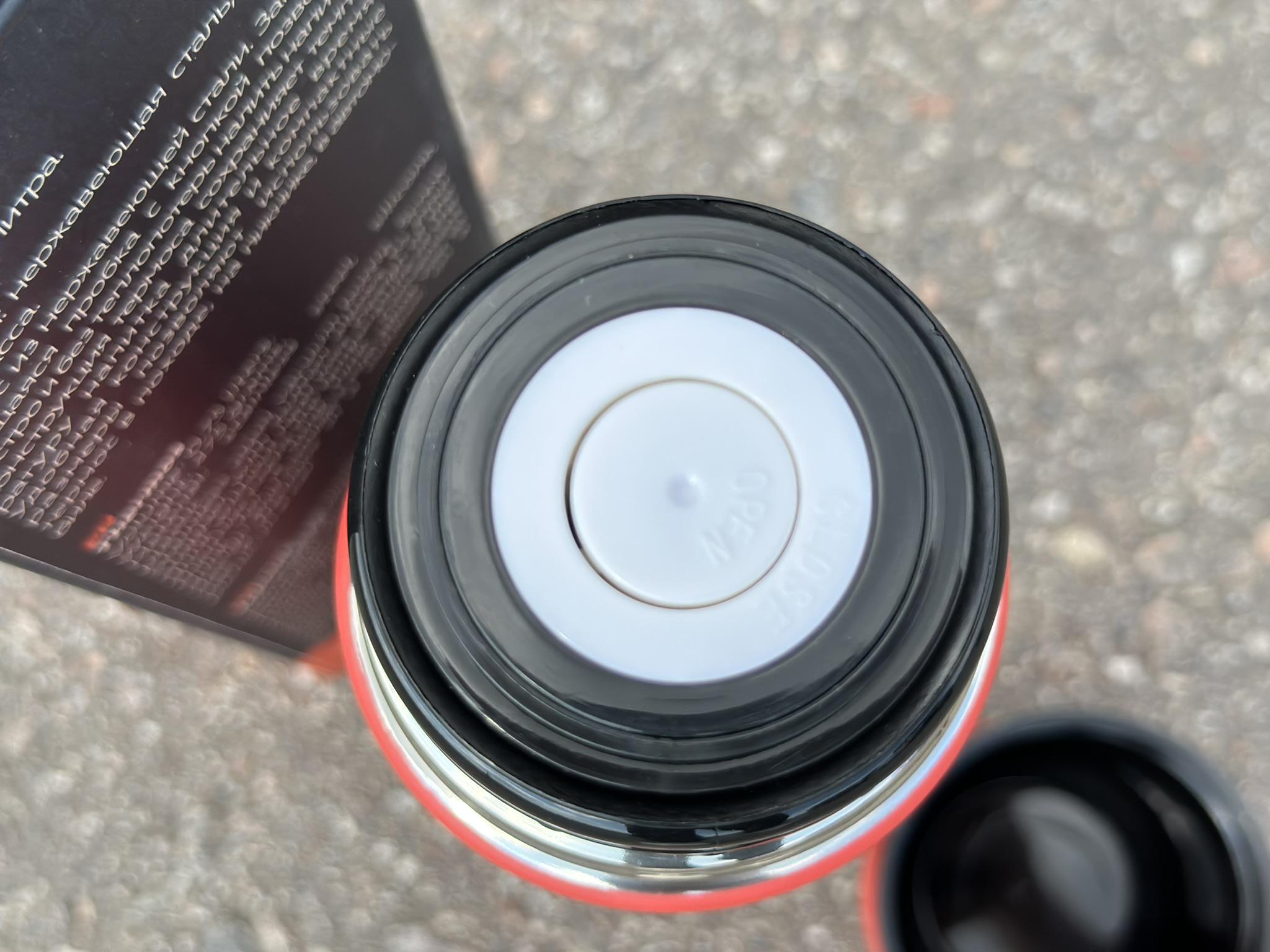 Термос для чая и напитков Tramp Basic с нержавейки держит 12 ч. 0,75 л (TRC-112-red) - фото 7 Термос для чая и напитков Tramp Basic с нержавейки держит 12 ч. 0,75 л (TRC-112-red) - фото 7