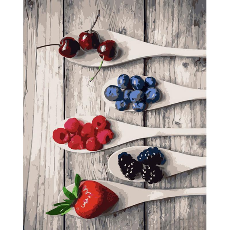 Картина по номерам Strateg Премиум Ягодный микс с лаком и уровнем 40x50 см (GS1388)