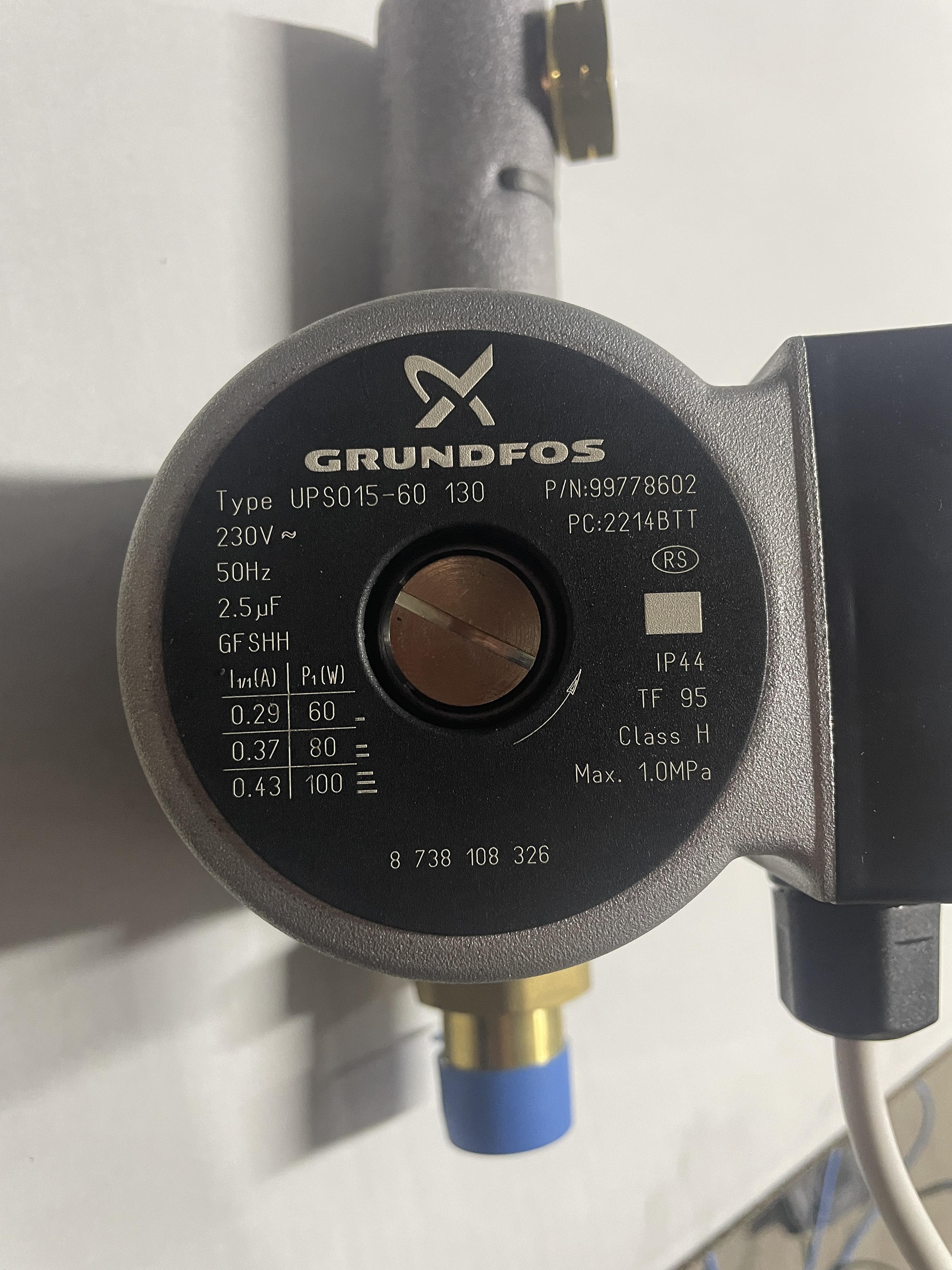 Насос циркуляційний Grundfos UPS 15-60 130 до котла Bosch Tronic 3500/5000 4-30 кВт (14505234) - фото 3