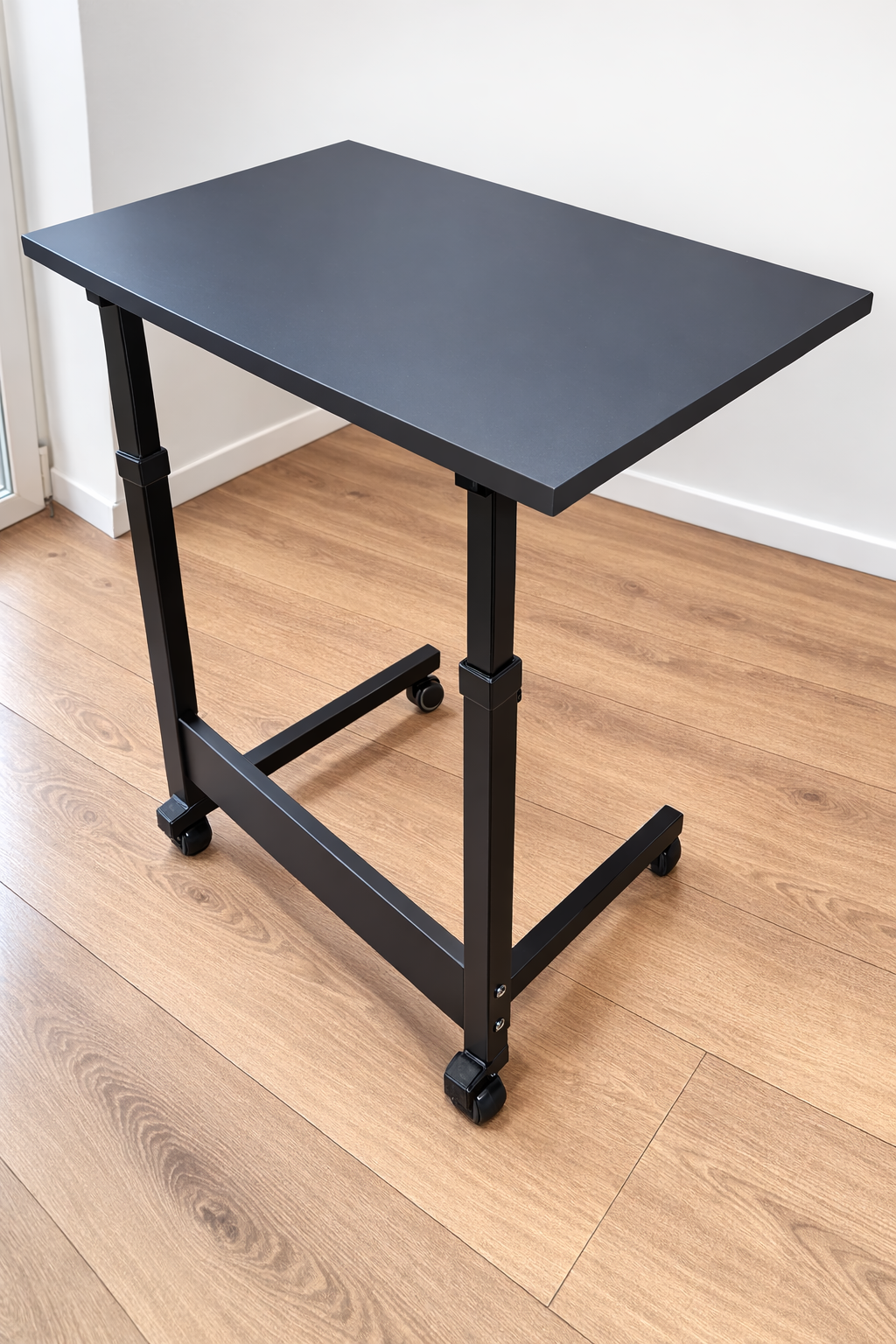 Столик приставной с регулировкой высоты Drom 60х40 см Серый/Черный Столик приставной с регулировкой высоты Drom 60х40 см Серый/Черный