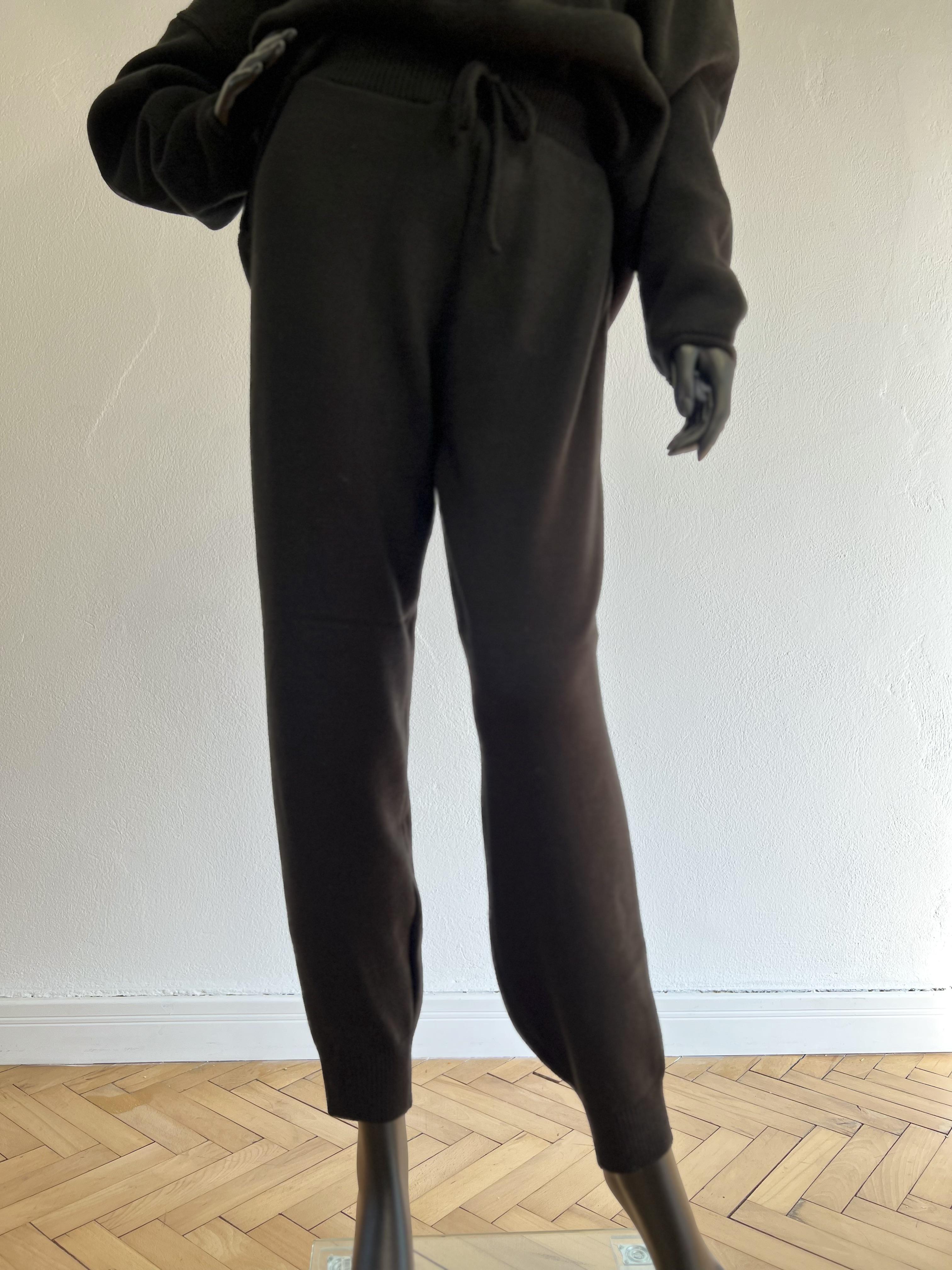 Брюки вязаные женские на зиму-весну WALERI one size Черный - фото 3 Брюки вязаные женские на зиму-весну WALERI one size Черный - фото 3