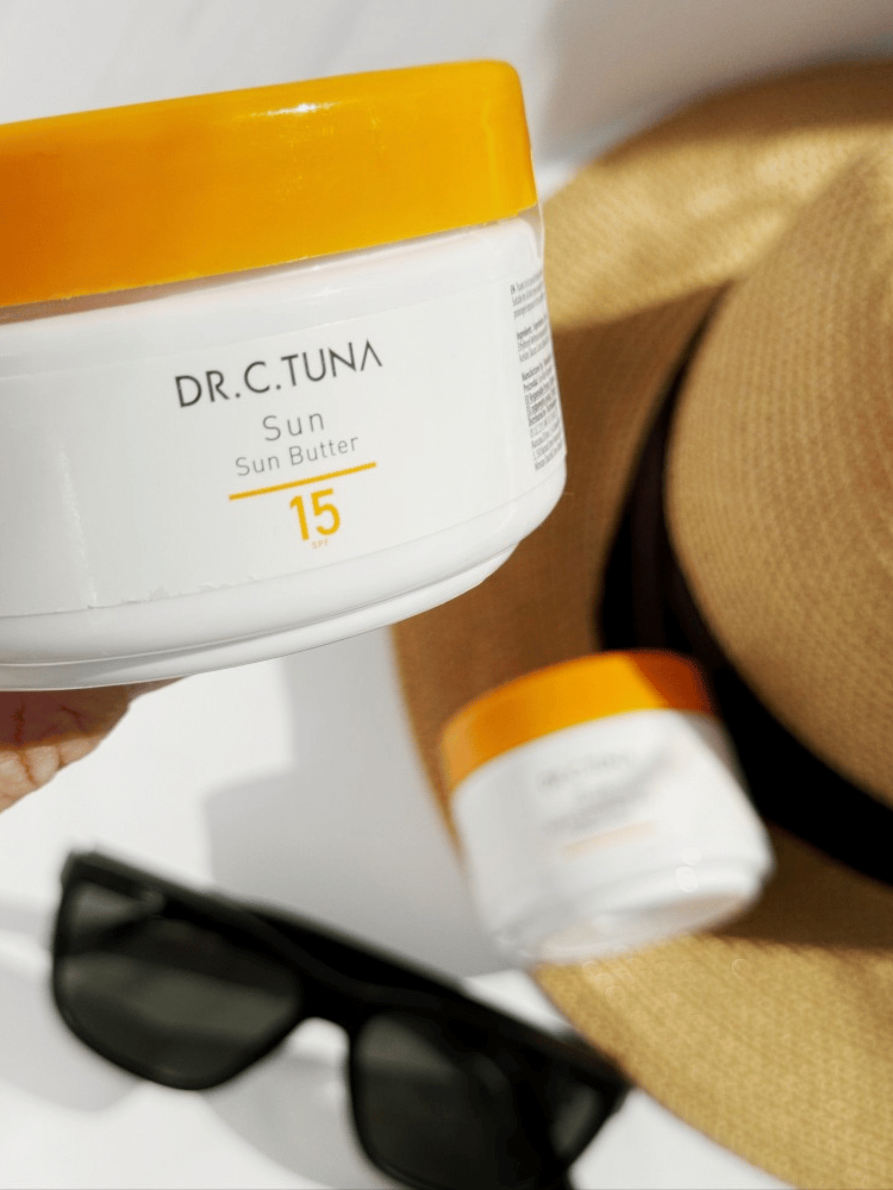 Масло для засмаги Farmasi Dr. C. Tuna 15 SPF з морквяною олією 250 мл (50b47fd0) - фото 2