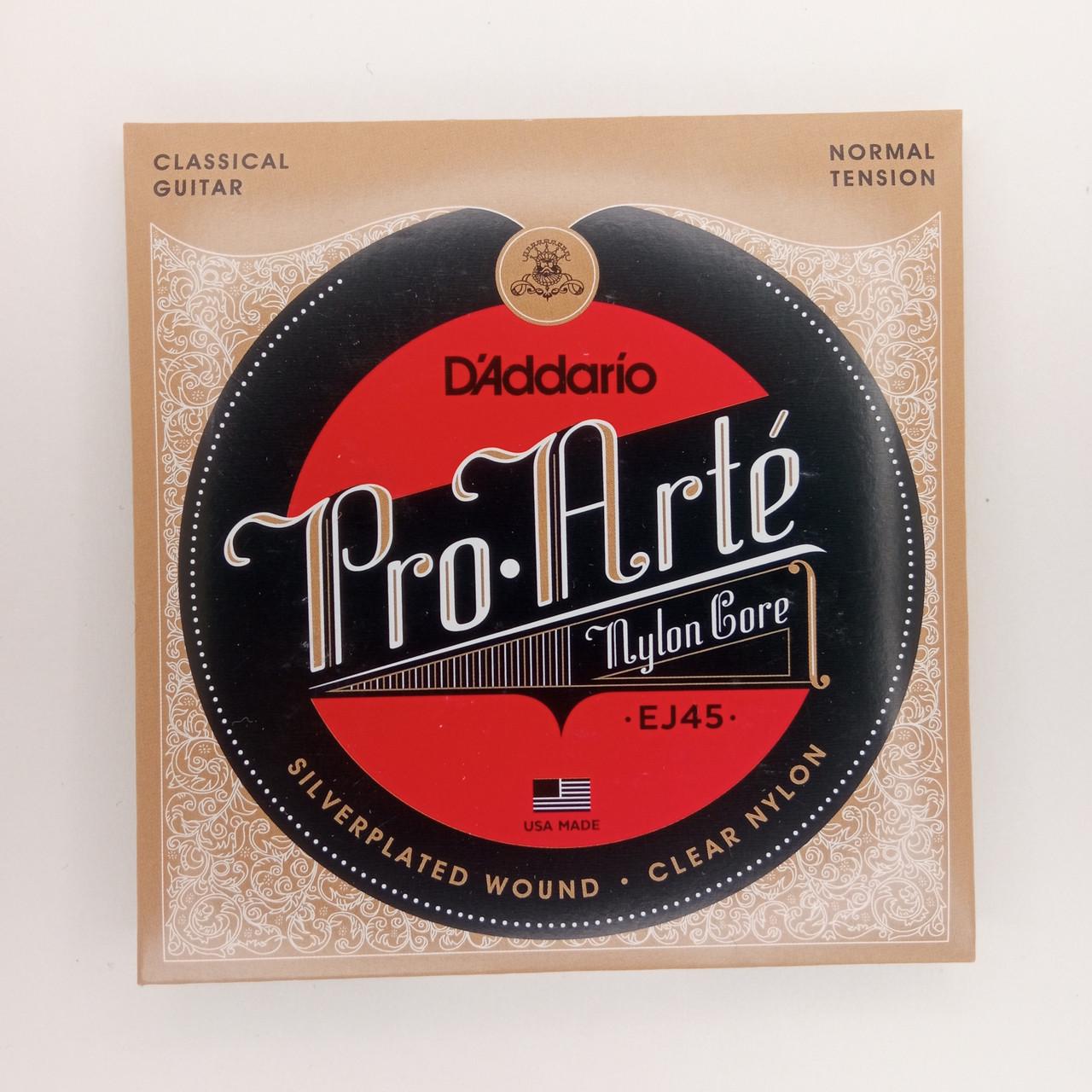 Струни для класичної гітари D'Addario Pro Arte EJ45 та 3 медіатори (1805211184)