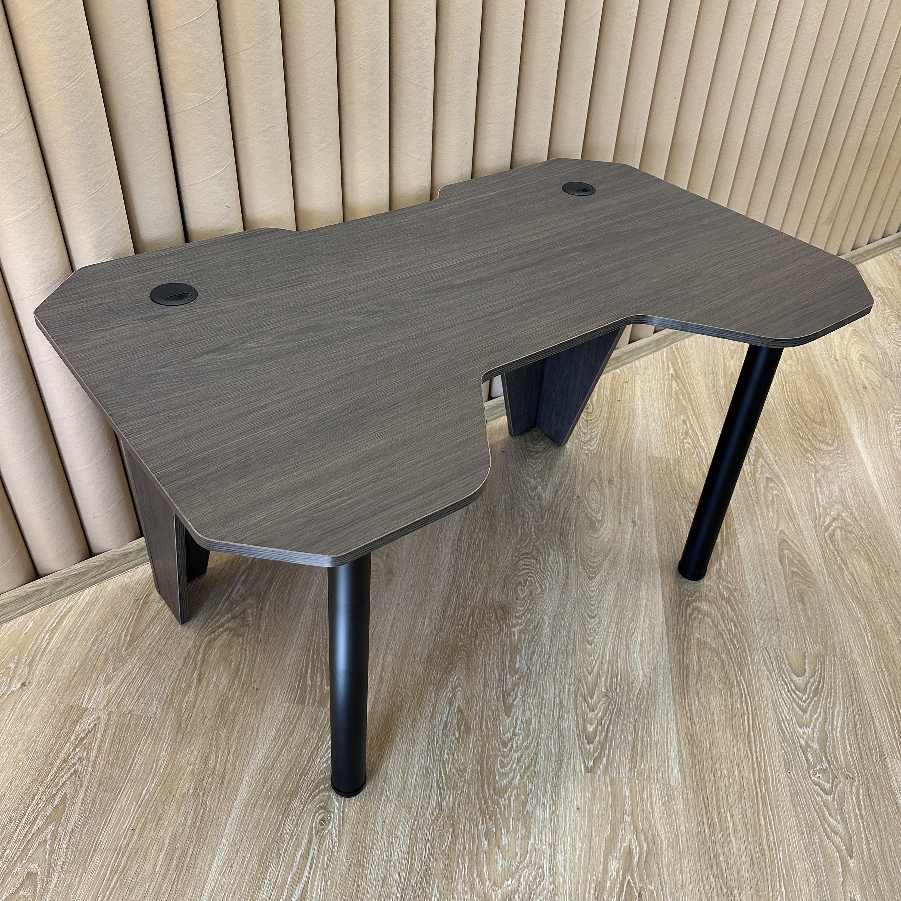 Стол компьютерный геймерский Drom Призма ЛДСП 18 мм Коричневый Стол компьютерный геймерский Drom Призма ЛДСП 18 мм Коричневый