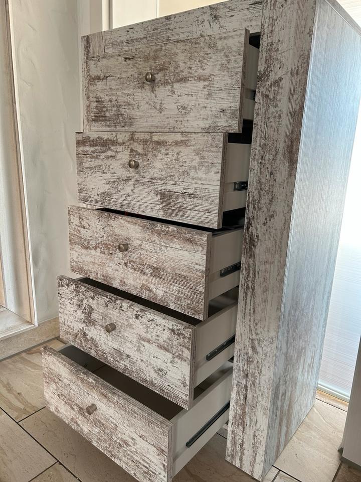 Комод Vintage с винтажными ручками 5 ящиков Белый каньон (ART2115) Комод Vintage с винтажными ручками 5 ящиков Белый каньон (ART2115)