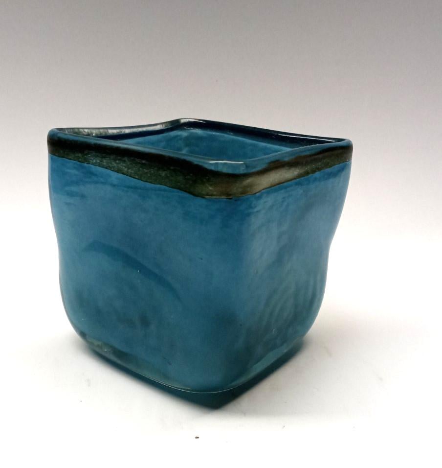 Ваза стеклянная Гутняр 12х12х12 см Голубой