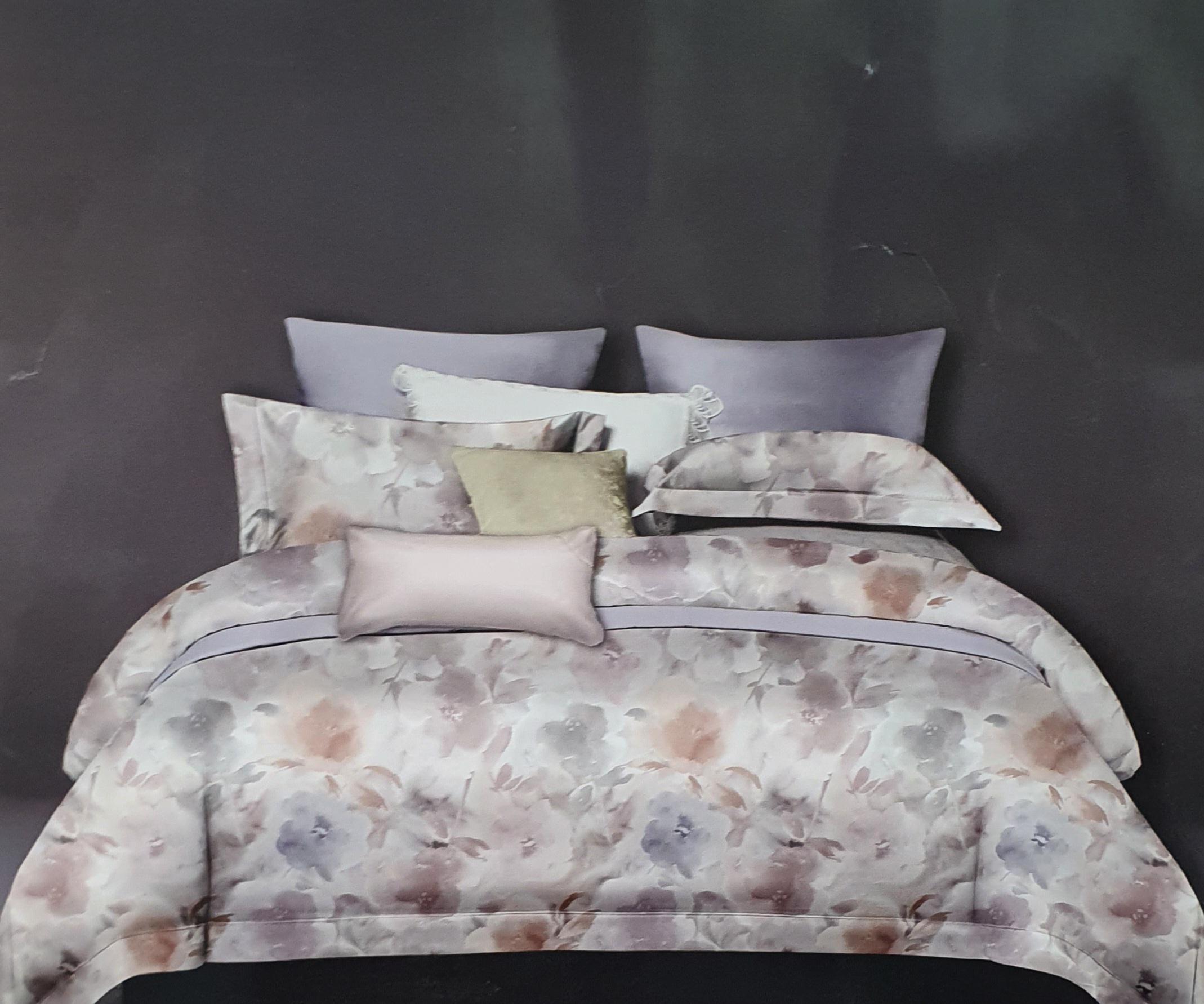 Комплект постельного белья с одеялом сатин евро (70570)