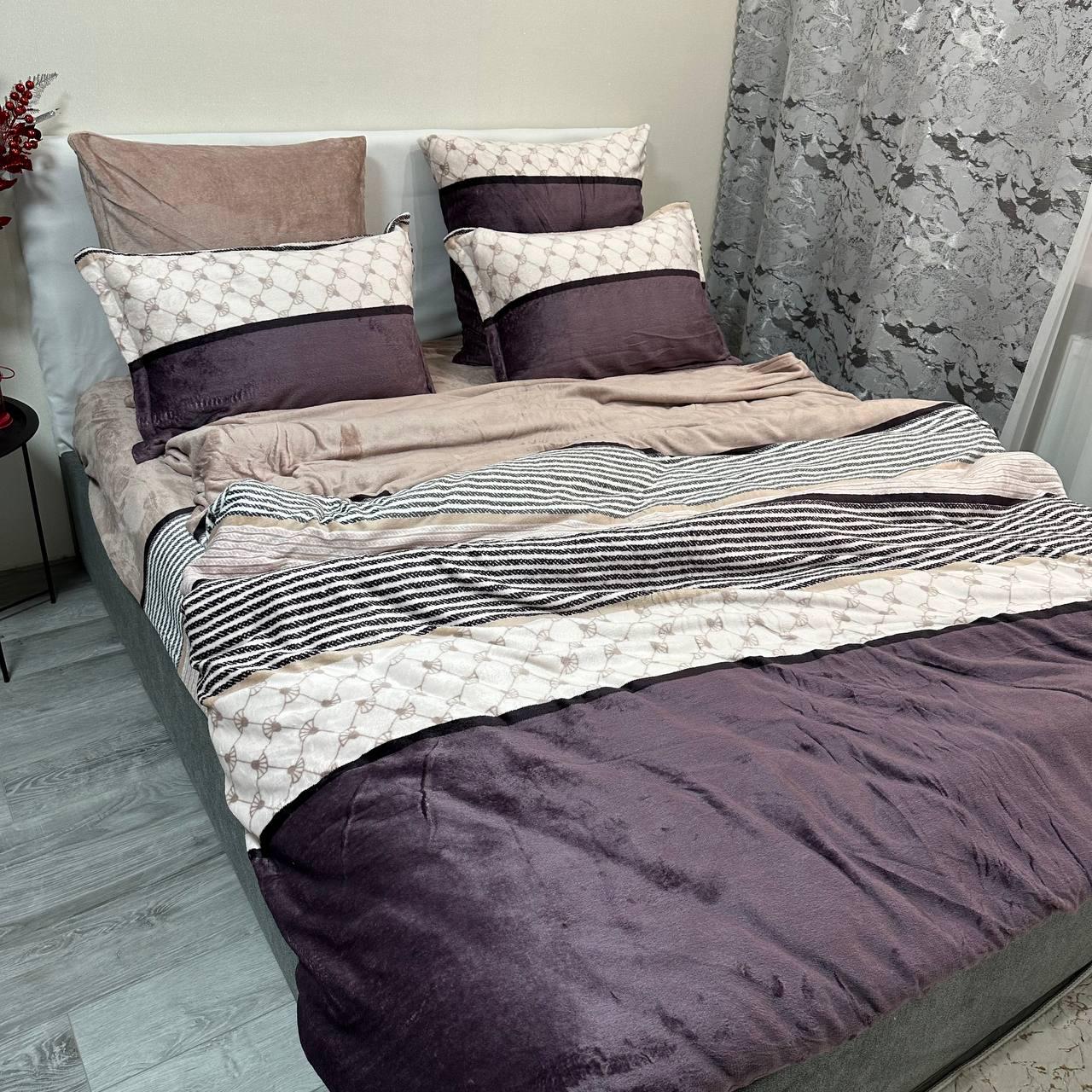 Комплект постельного белья велюровый с рисунком с 4 наволочками евро 200x230 см Фиолетово-кофейный (29225208)