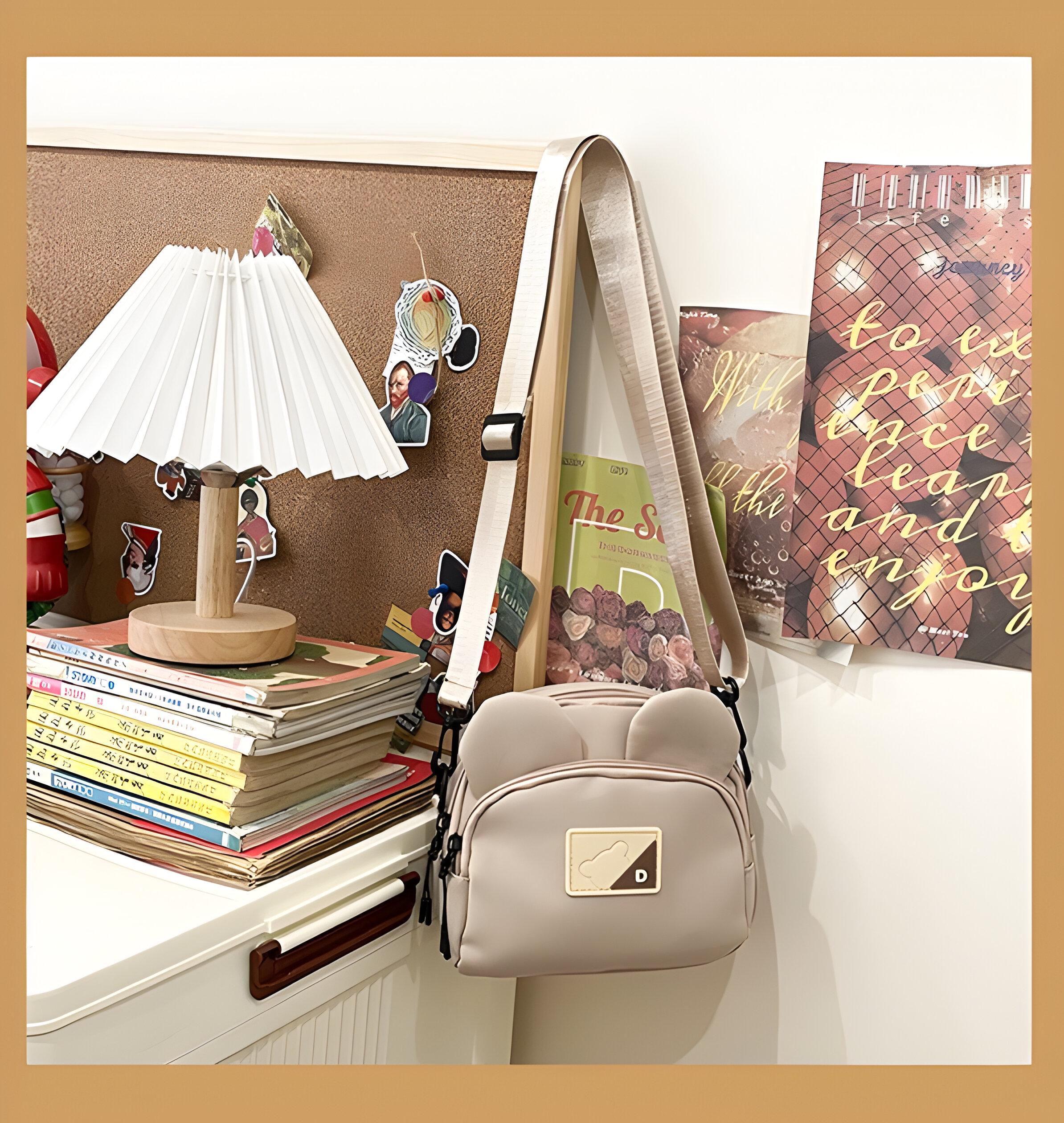 Сумка детская кросс-боди с ушками 19х16х7 см Бежевый (25-571) - фото 4