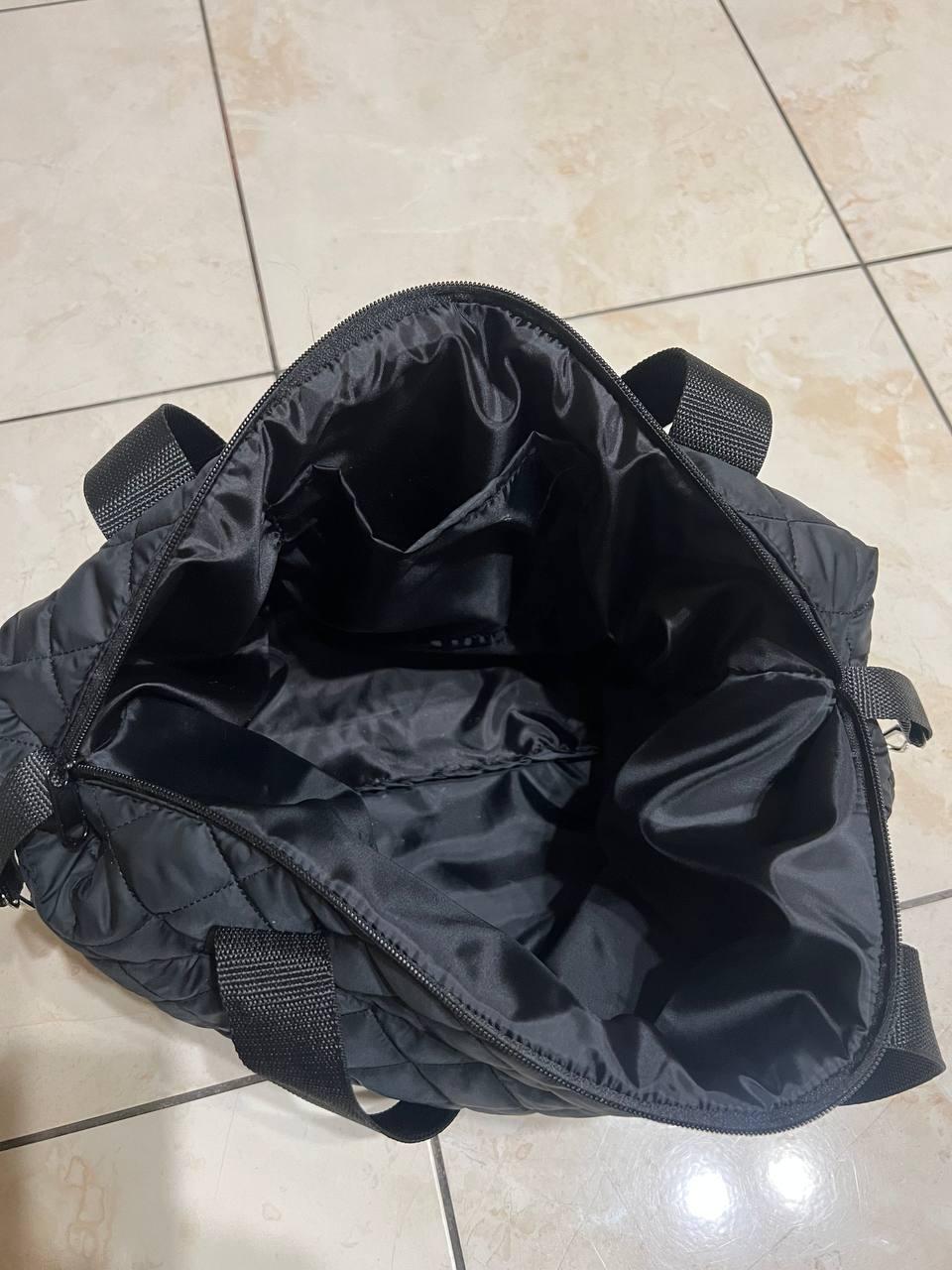 Сумка женская на плечо дорожная стеганная из плащевой ткани 41х25х15 см Синий (2070278461) - фото 7 Сумка женская на плечо дорожная стеганная из плащевой ткани 41х25х15 см Синий (2070278461) - фото 7