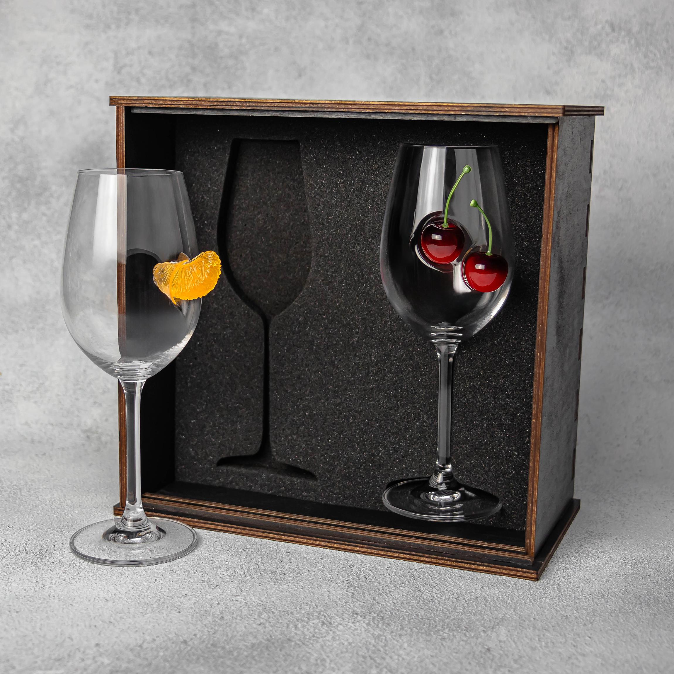 Бокалы для вина с вишней и мандарином VSKLO 350 мл 2 шт. Бокалы для вина с вишней и мандарином VSKLO 350 мл 2 шт.