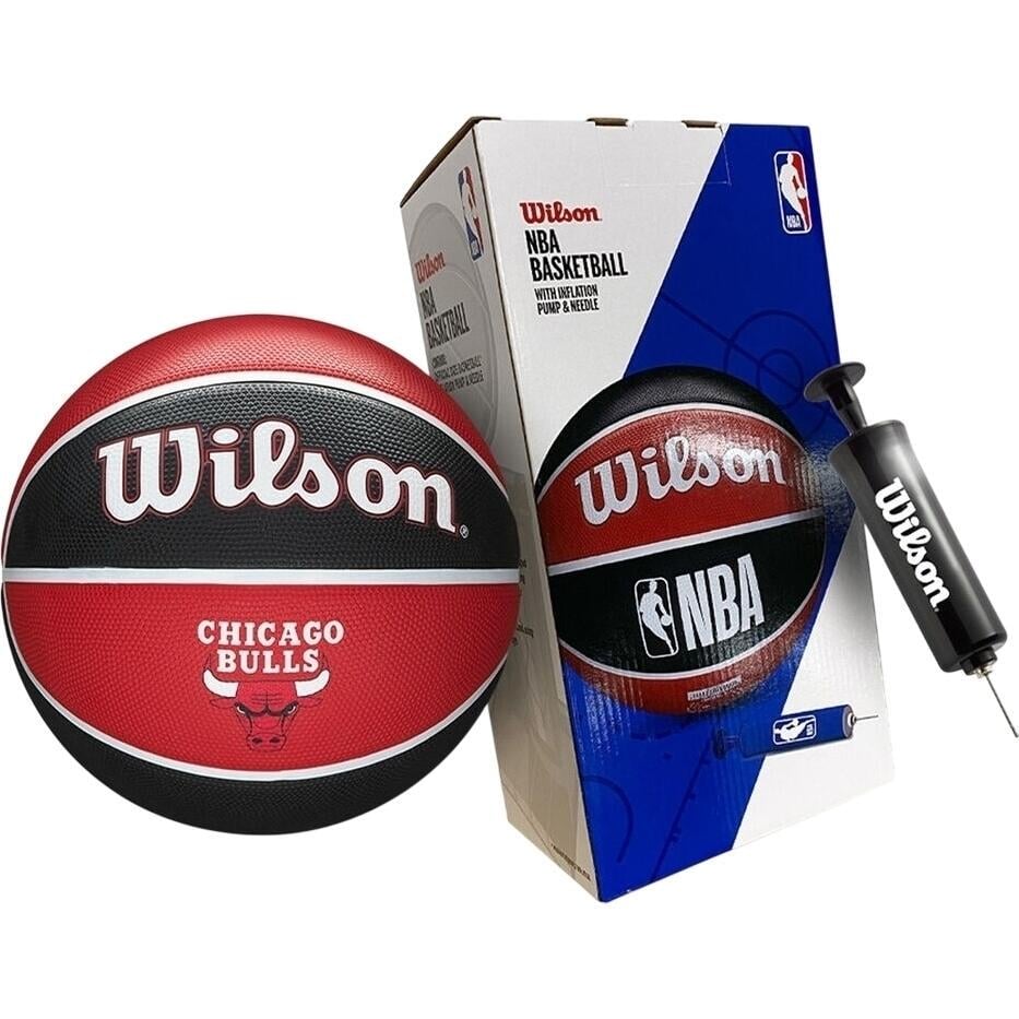 Баскетбольный набор Wilson NBA TEAM TEAM TRIBUTE CHICAGO BULLS мяч и насос в подарочной коробке р. 7 Красно-черный (WZ4021501XP)