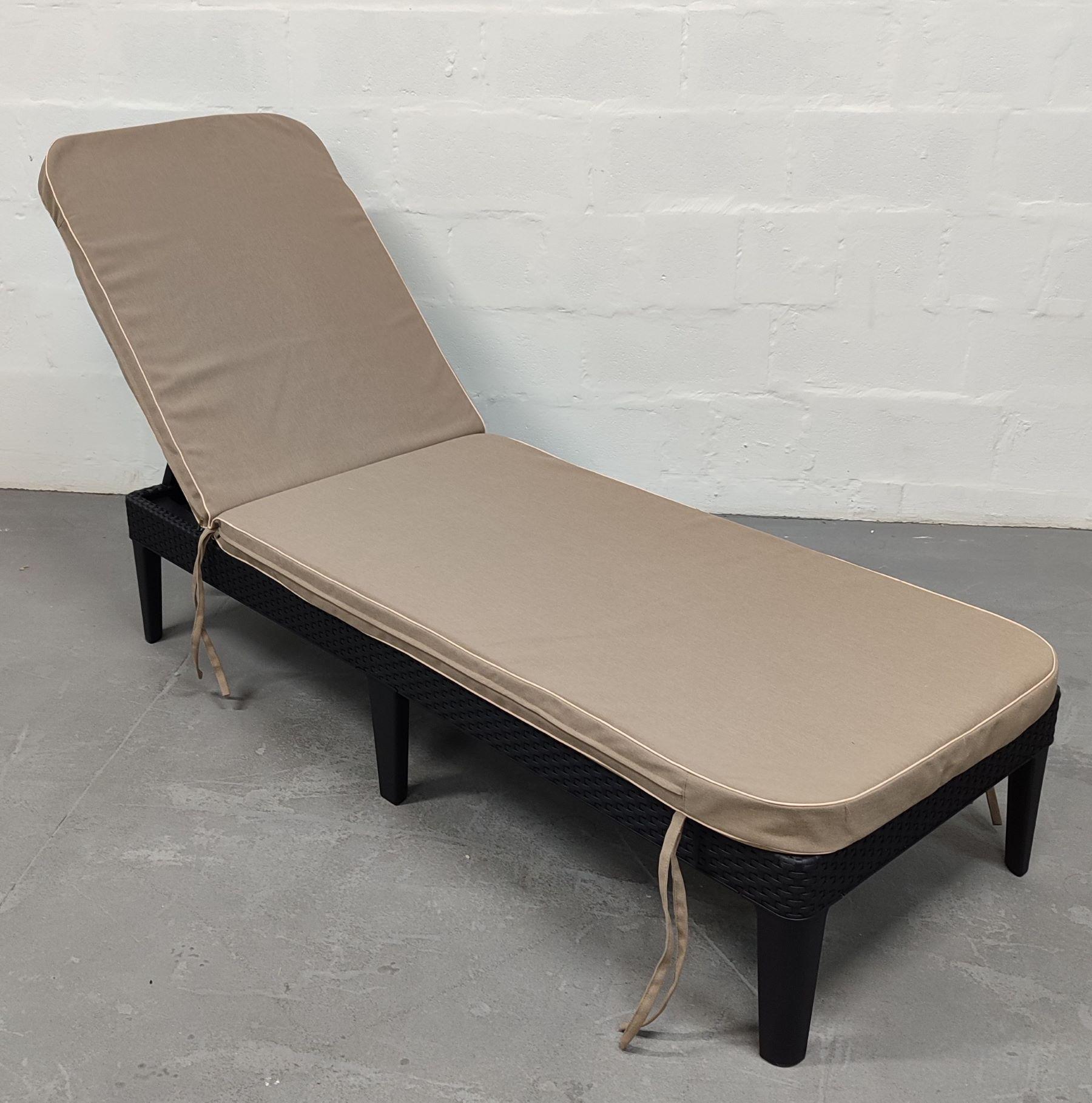 Матрас для шезлонга eGarden Mare двухсторонний акрил 195x58x6 см Кофейный (5748) - фото 2 Матрас для шезлонга eGarden Mare двухсторонний акрил 195x58x6 см Кофейный (5748) - фото 2