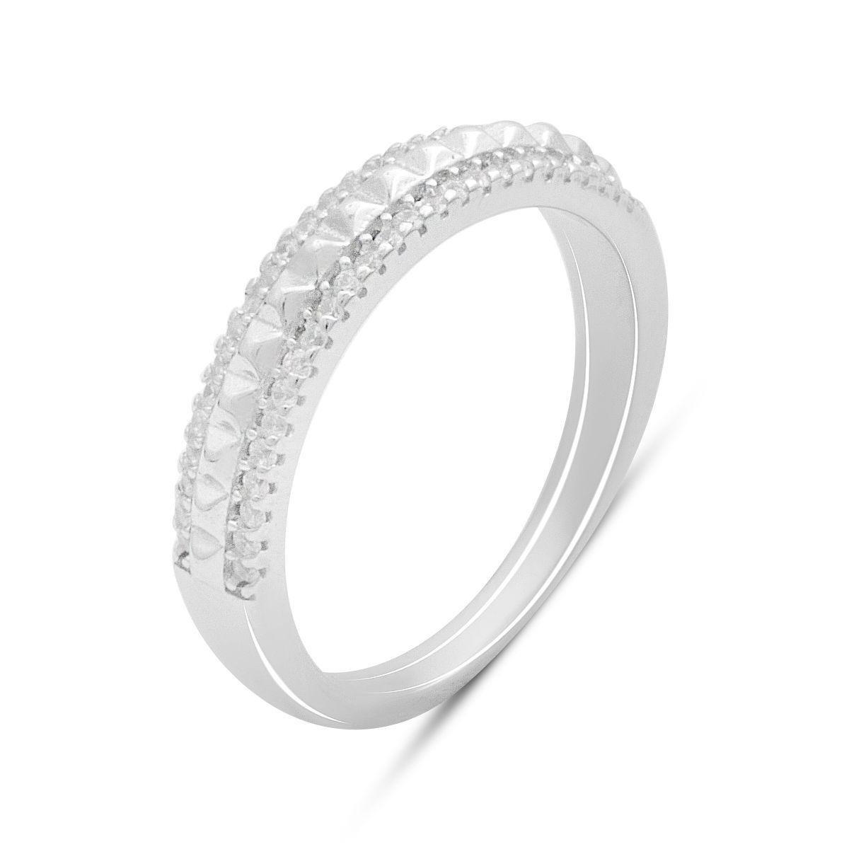 Кольцо серебряное LoveR с декоративной фактурой и прозрачными вставками фианитов р. 16,5