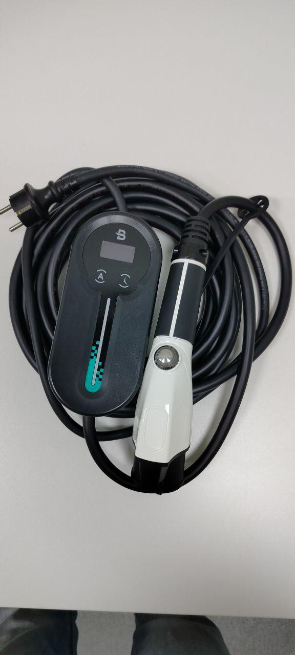 Зарядное устройство для электромобиля 3,7 кВт 16А OLED экран Type1 (J1772) - фото 16 Зарядное устройство для электромобиля 3,7 кВт 16А OLED экран Type1 (J1772) - фото 16