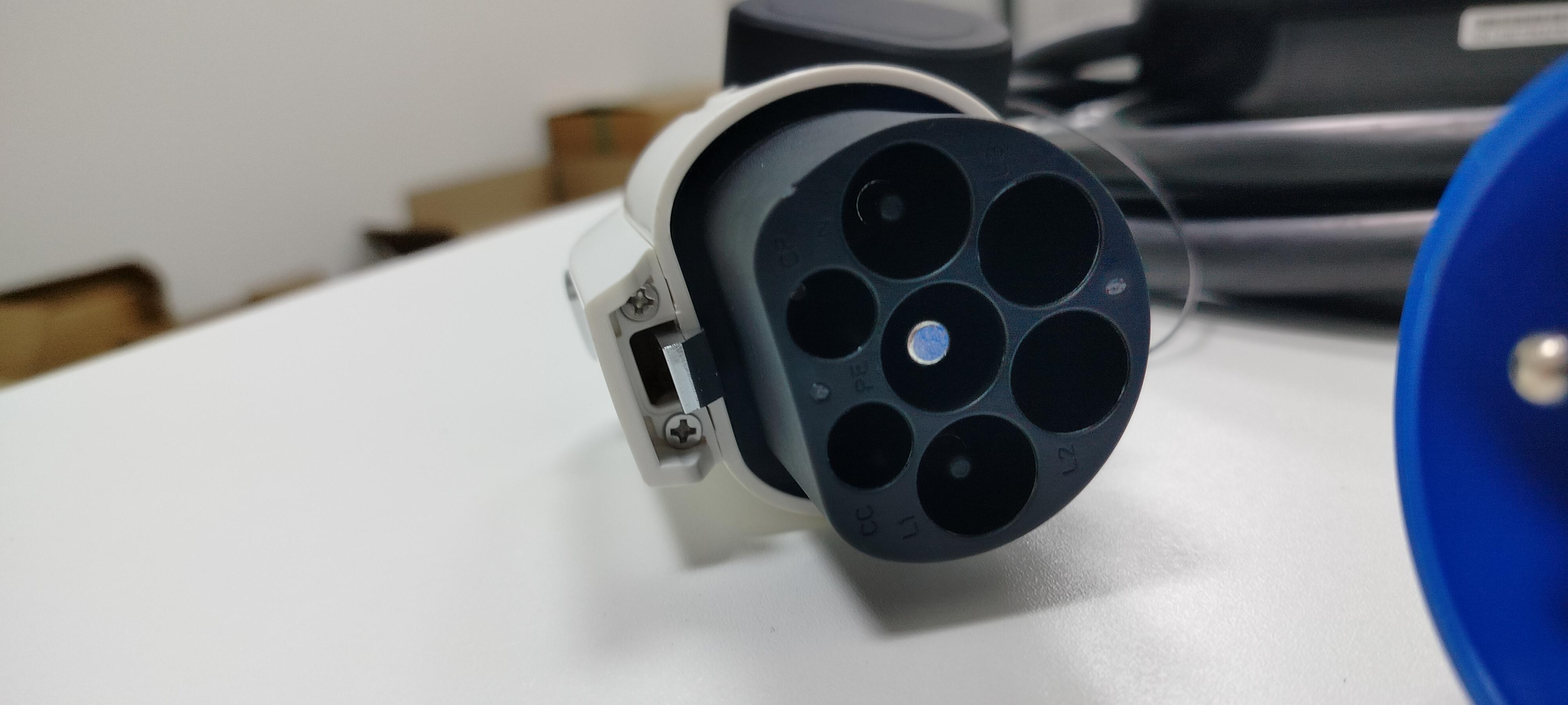 Зарядное устройство для электромобиля EV 32A/7 кВт GB/T портативное с силовой розеткой 220 В 32 А OLED (XCACK01-G) - фото 14