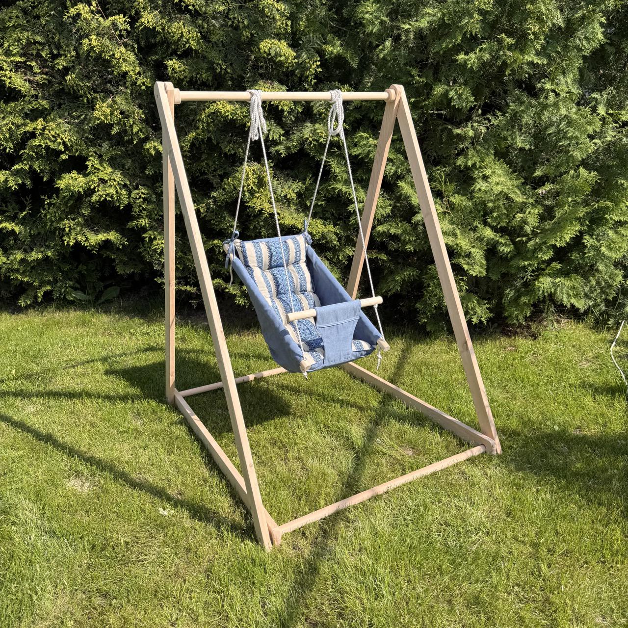 Комплект Деревянная опора/Колыбелька из микровелюра с вышивкой Синий (gs-8831)