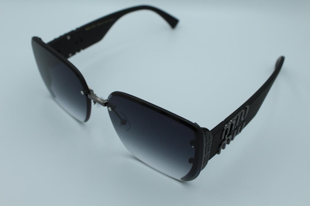 Сонцезахисні окуляри жіночі дизайнерські (19525 col 1) - фото 4 Сонцезахисні окуляри жіночі дизайнерські (19525 col 1) - фото 4