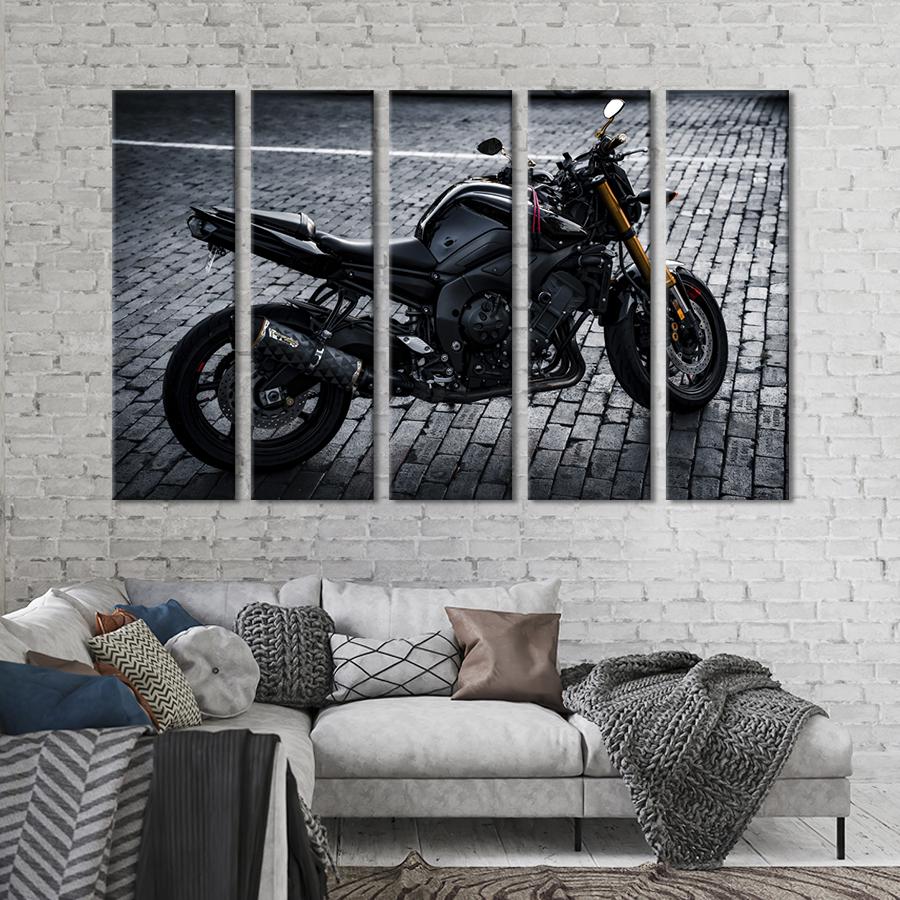 Картина на холсте Крутой мотоцикл Yamaha 132x80 см (1379-51)