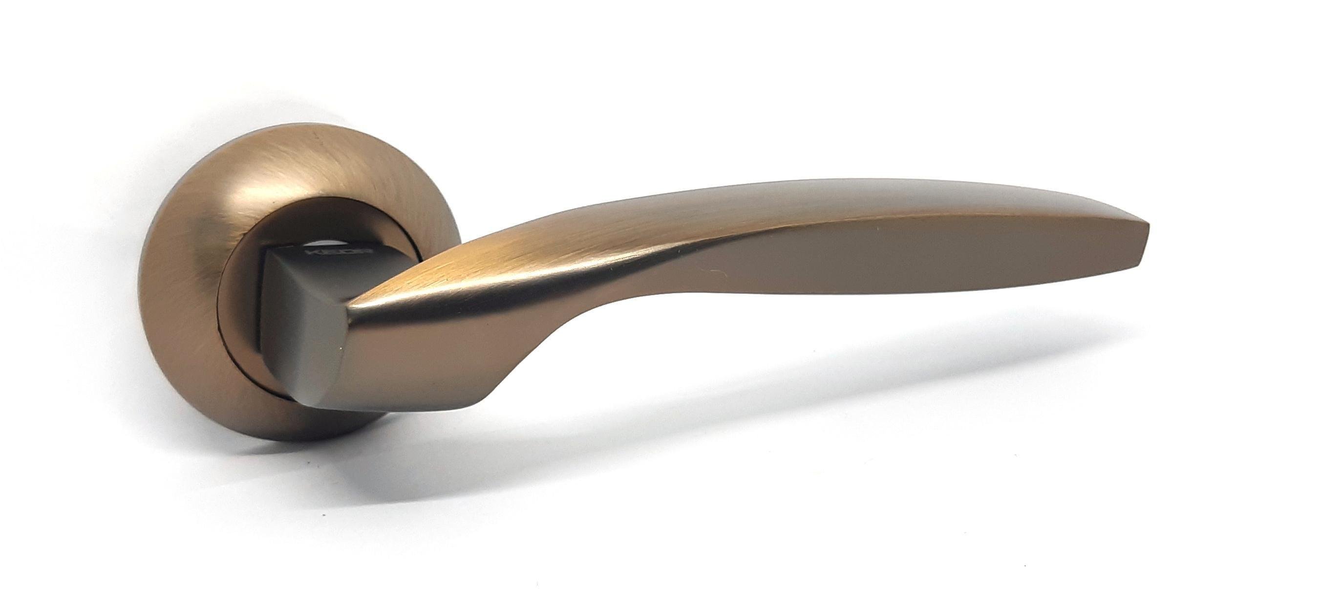 Ручка Kedr на розетке R10.045-AL MACC Кофе матовый - фото 1 Ручка Kedr на розетке R10.045-AL MACC Кофе матовый - фото 1