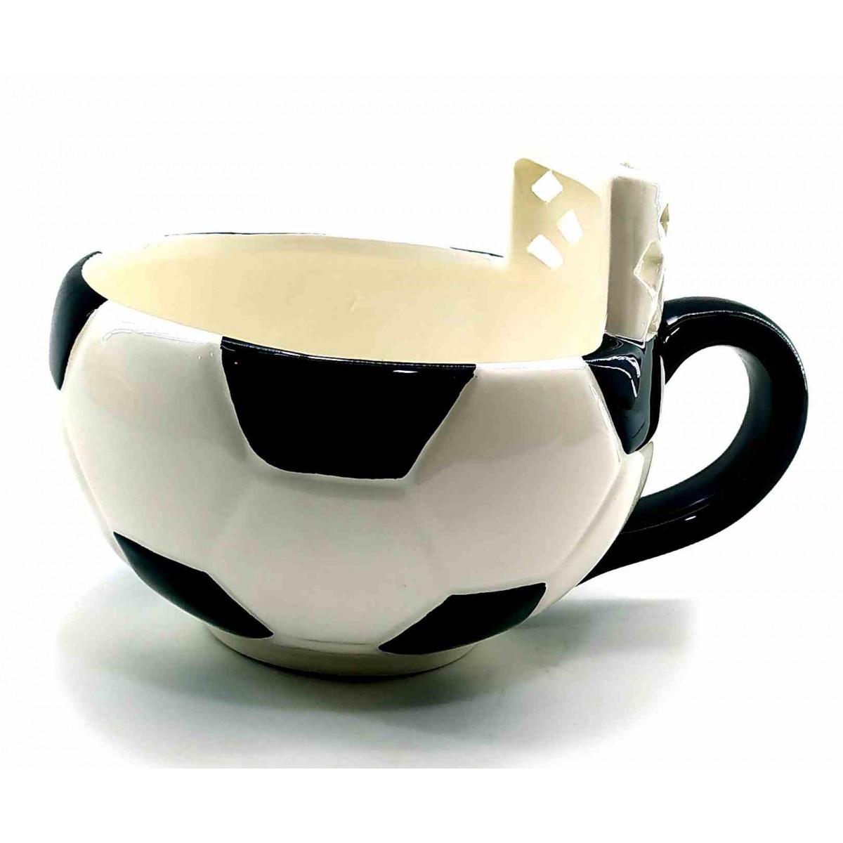 Чашка большая керамическая футбол 450 мл 16х12,5х11 см (32760)