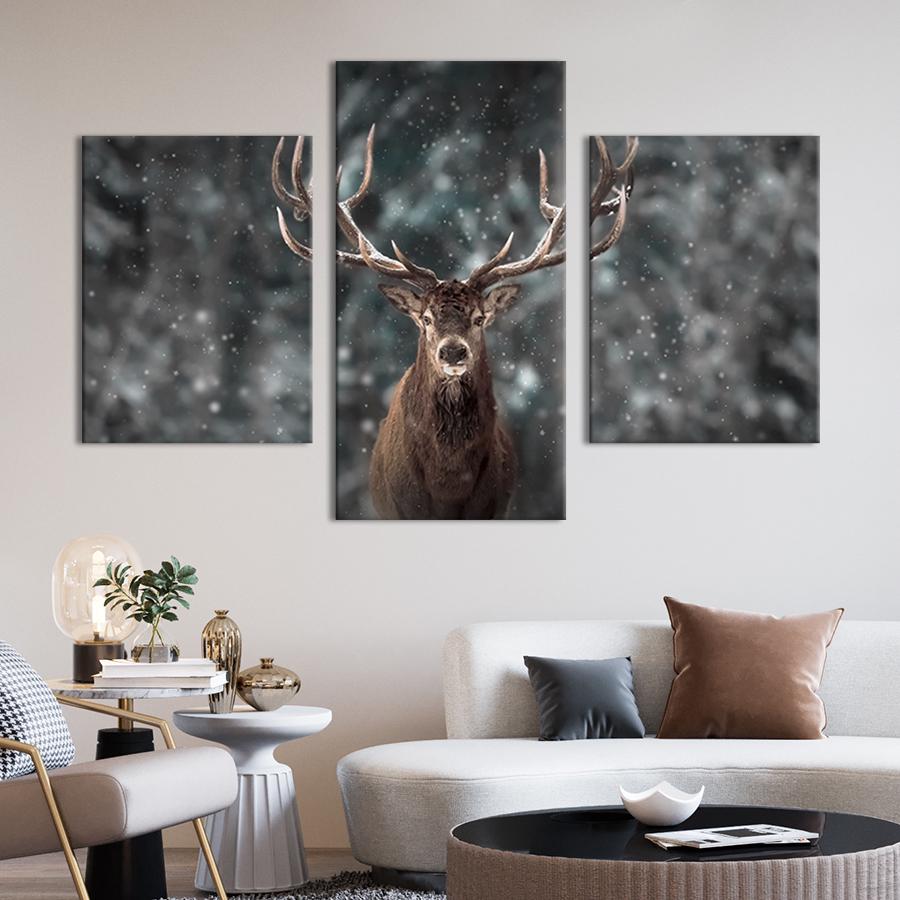Модульная картина на холсте Триптих Олень с ветвистыми рогами 66x40 см (178-32)