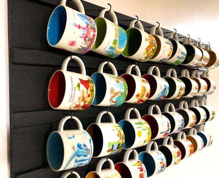 Стойка для кружек из дерева Спитак 32 Венге (СДК-0009212) - фото 2 Стойка для кружек из дерева Спитак 32 Венге (СДК-0009212) - фото 2