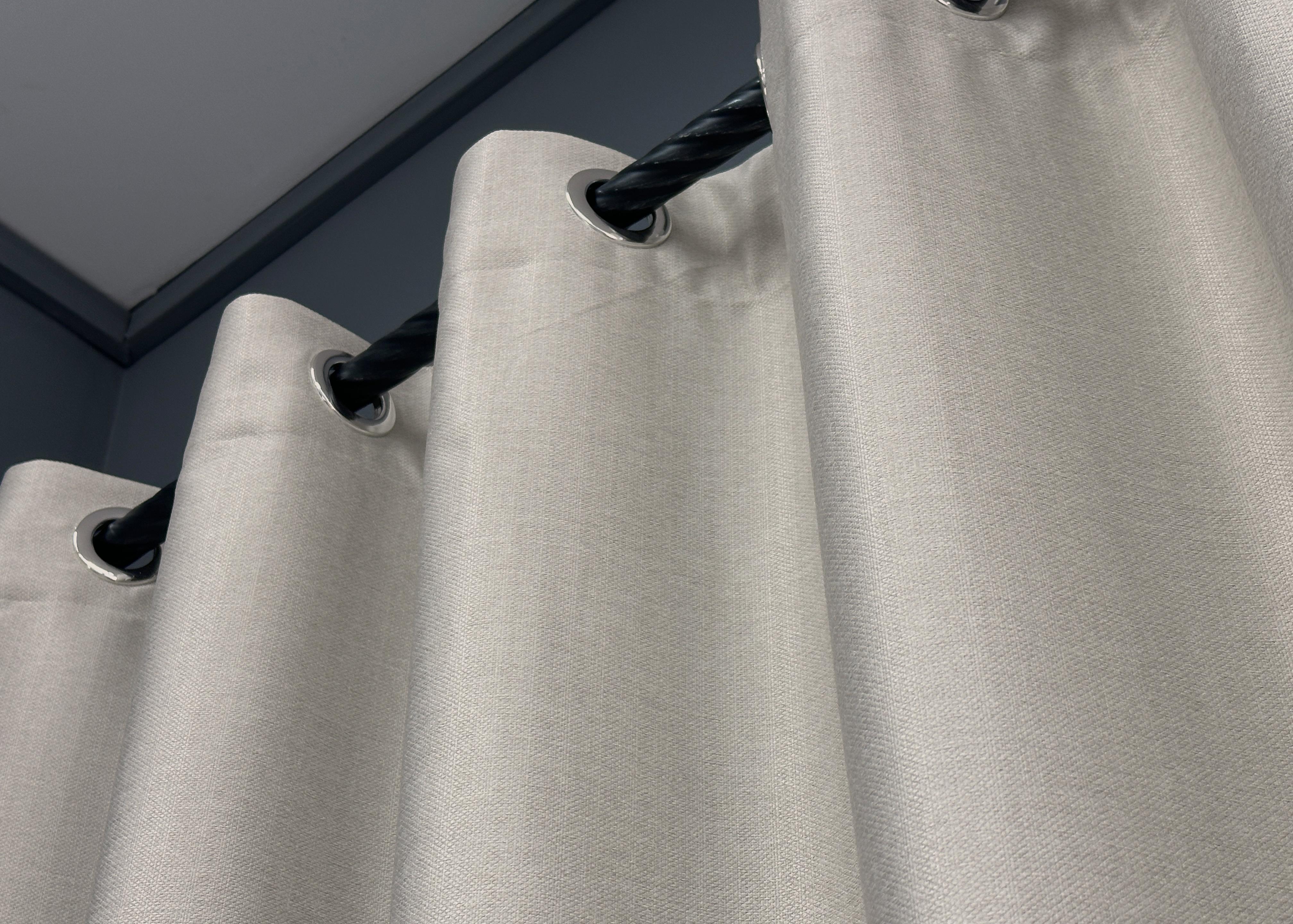 Комплект штор на люверсах VR-Textil Шенил однотонный № 1698ш 150х250 см 2 шт. Дымчато-белый (37-0248) - фото 9 Комплект штор на люверсах VR-Textil Шенил однотонный № 1698ш 150х250 см 2 шт. Дымчато-белый (37-0248) - фото 9