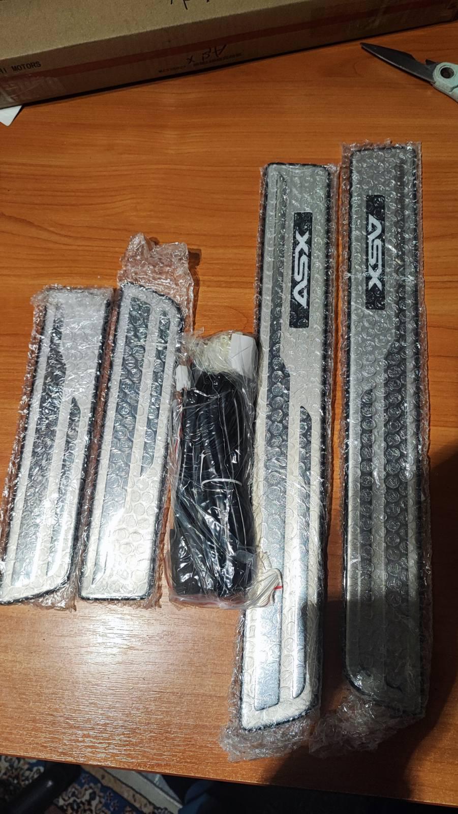 Накладки на пороги LED MZ335027 Mitsubishi ASX 4 шт. (27504004) - фото 9 Накладки на пороги LED MZ335027 Mitsubishi ASX 4 шт. (27504004) - фото 9