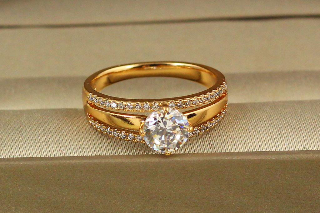 Кольцо Xuping Jewelry Грация р. 19 Золотистый (27584456)