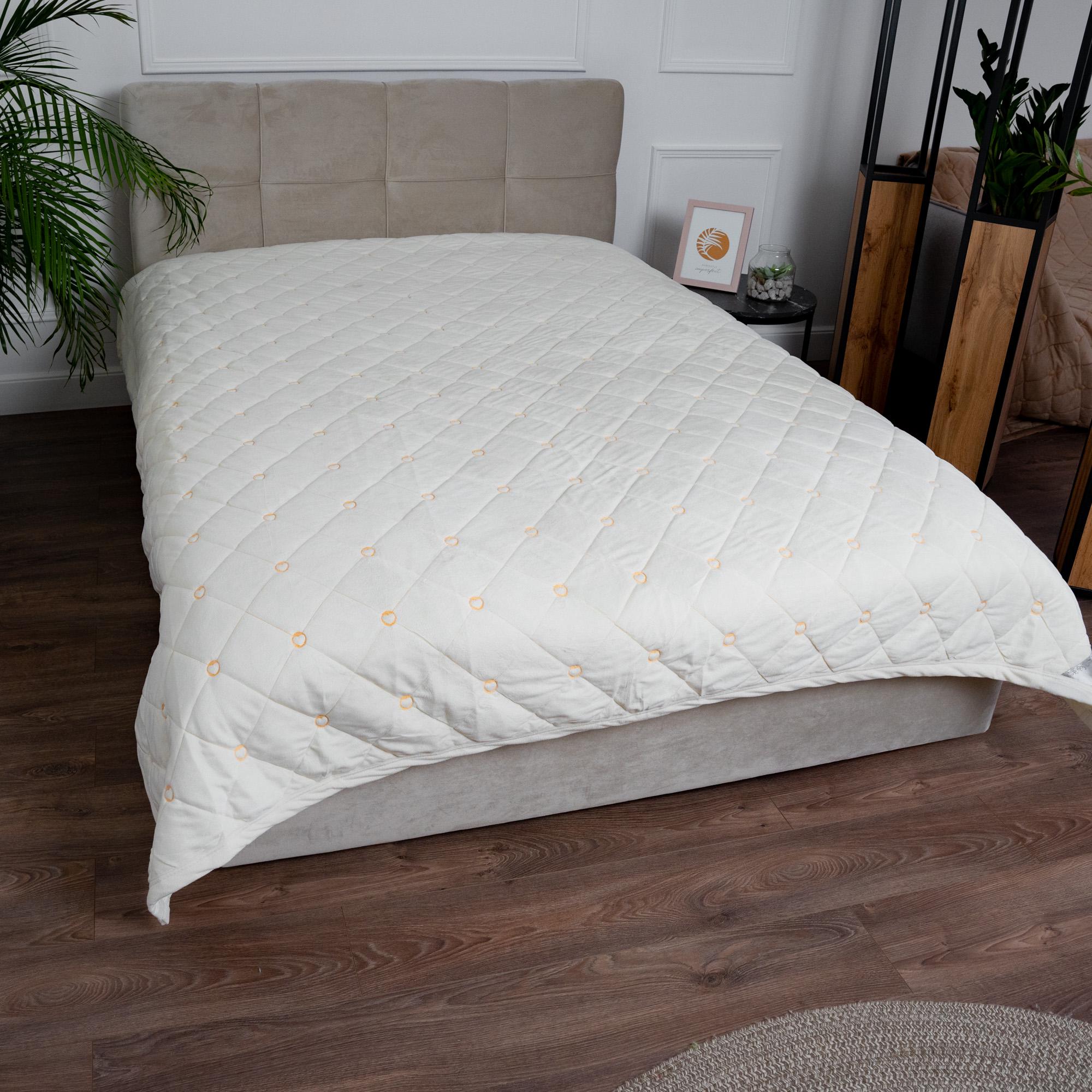 Покривало серце євро 220х240 см Молочний (86330)