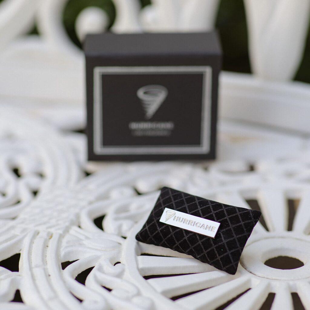 Ароматизатор HURRICANE SILVER ПРЕМІУМ преміальний чоловічий аромат з нотами деревини кави та тютюну - фото 2