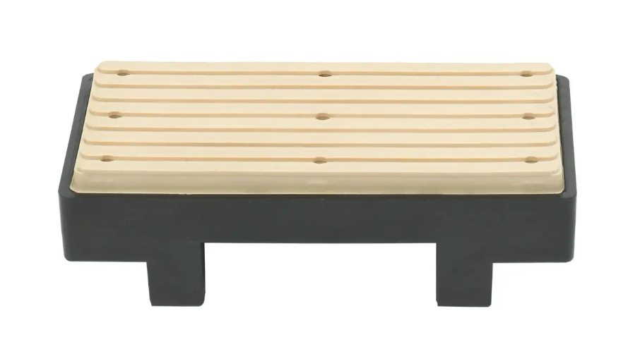 Накладка транспортера кромкооблицовочного станка CEHISA 95x48x25 мм