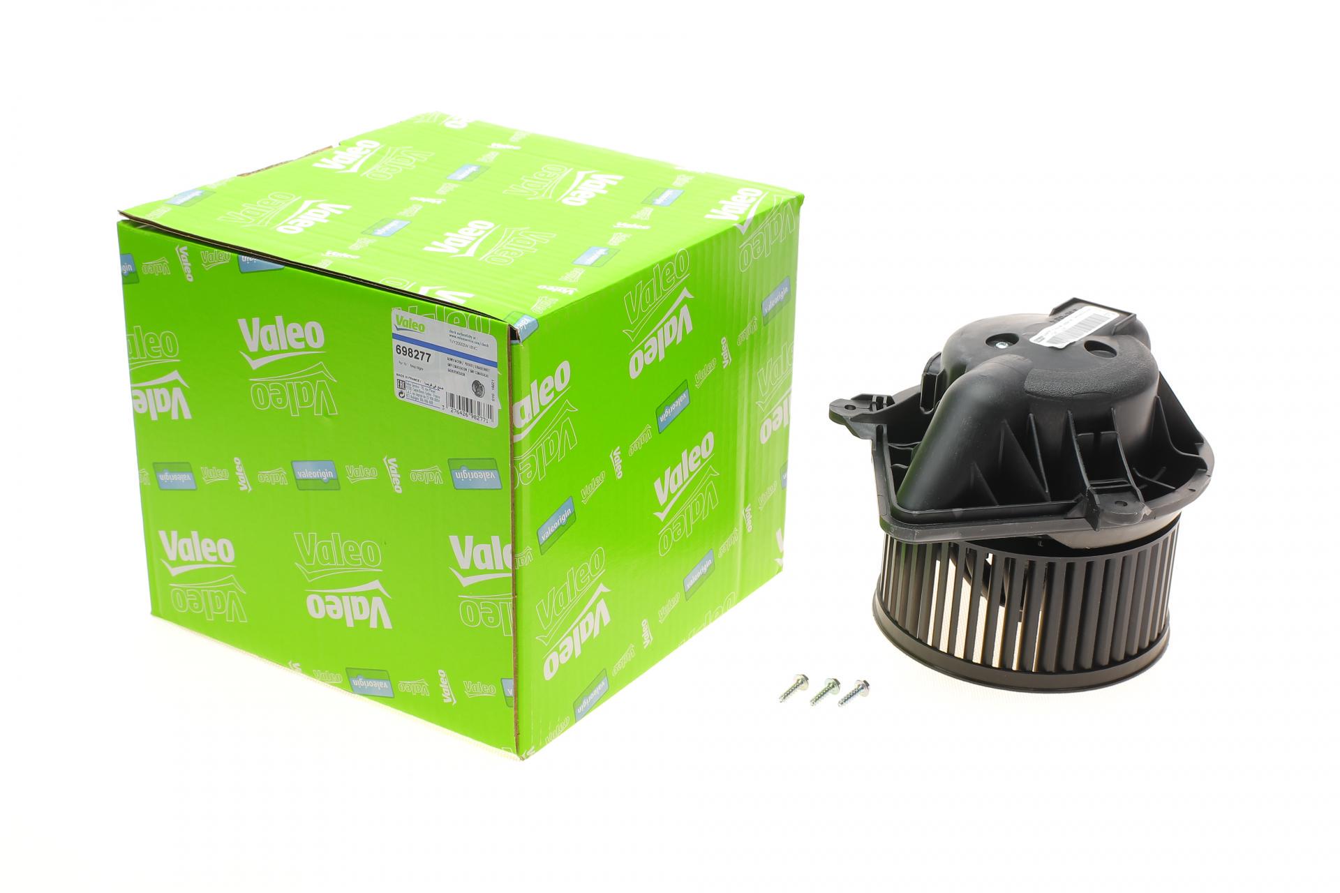 Моторчик пічки VALEO Renault Megane 1.4-2.0 96-03 (698277)