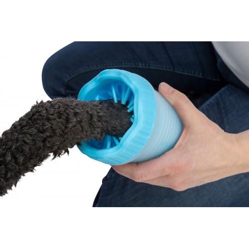 Очищувач-щітка для лап Trixie для собак силікон/PP M/L Блакитний (25705) - фото 2 Очищувач-щітка для лап Trixie для собак силікон/PP M/L Блакитний (25705) - фото 2