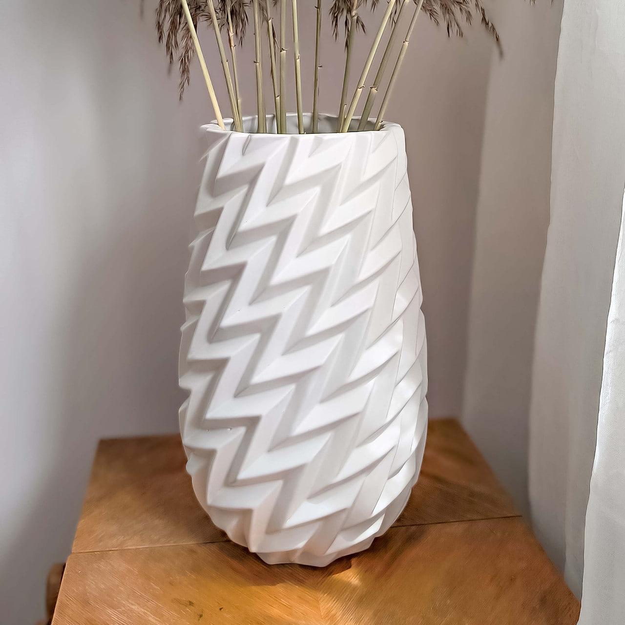 Ваза Nana ceramics керамическая настольная Rezon Origami 35 см Белый (2687618032)