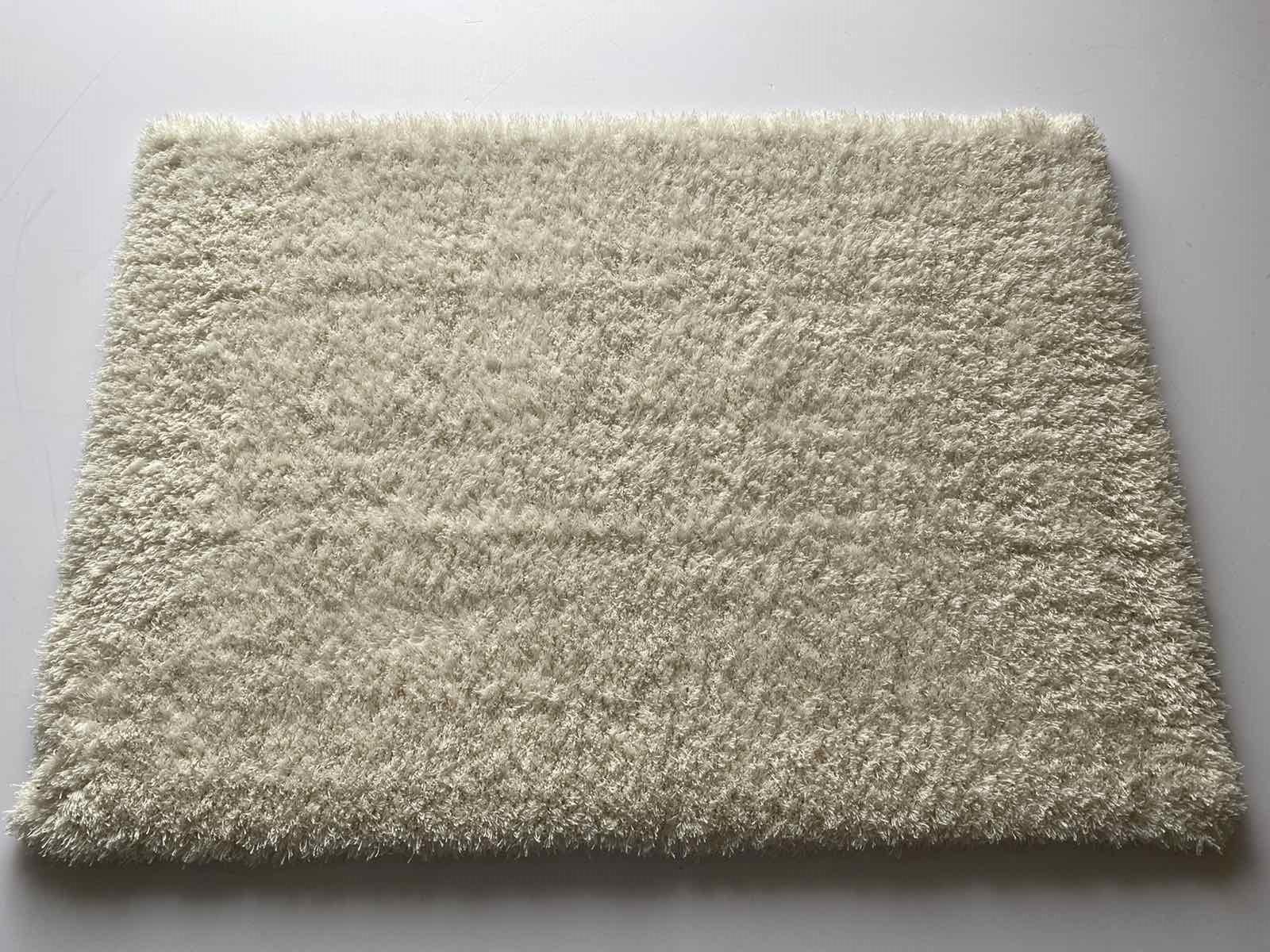 Килимок Silky Lush 75х50 см Молочно-бежевий